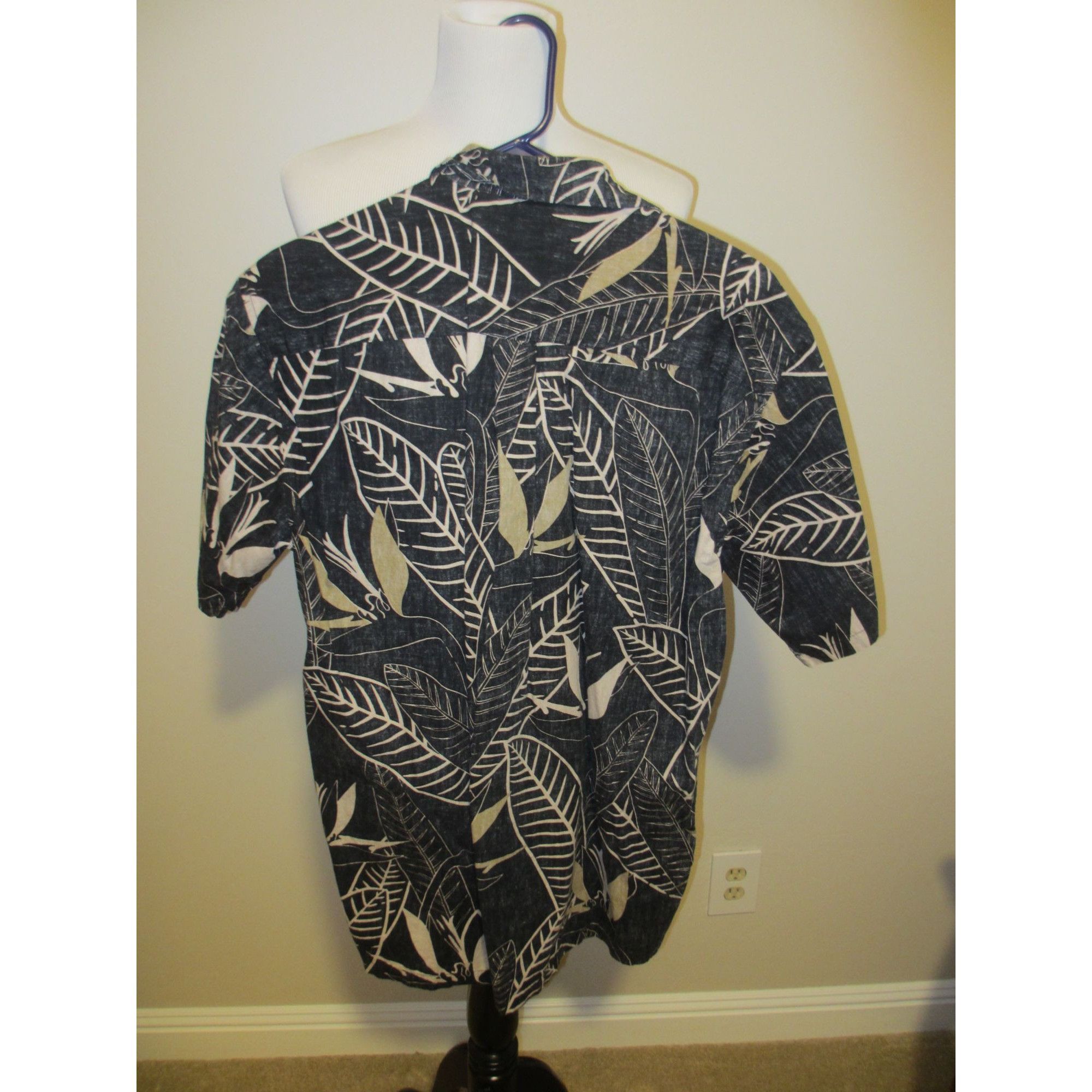 Other Cooke Street Honolulu Mens Hawaiian Shirt Black Leaf Print C Size US M / EU 48-50 / 2 - 2 Thumbnail