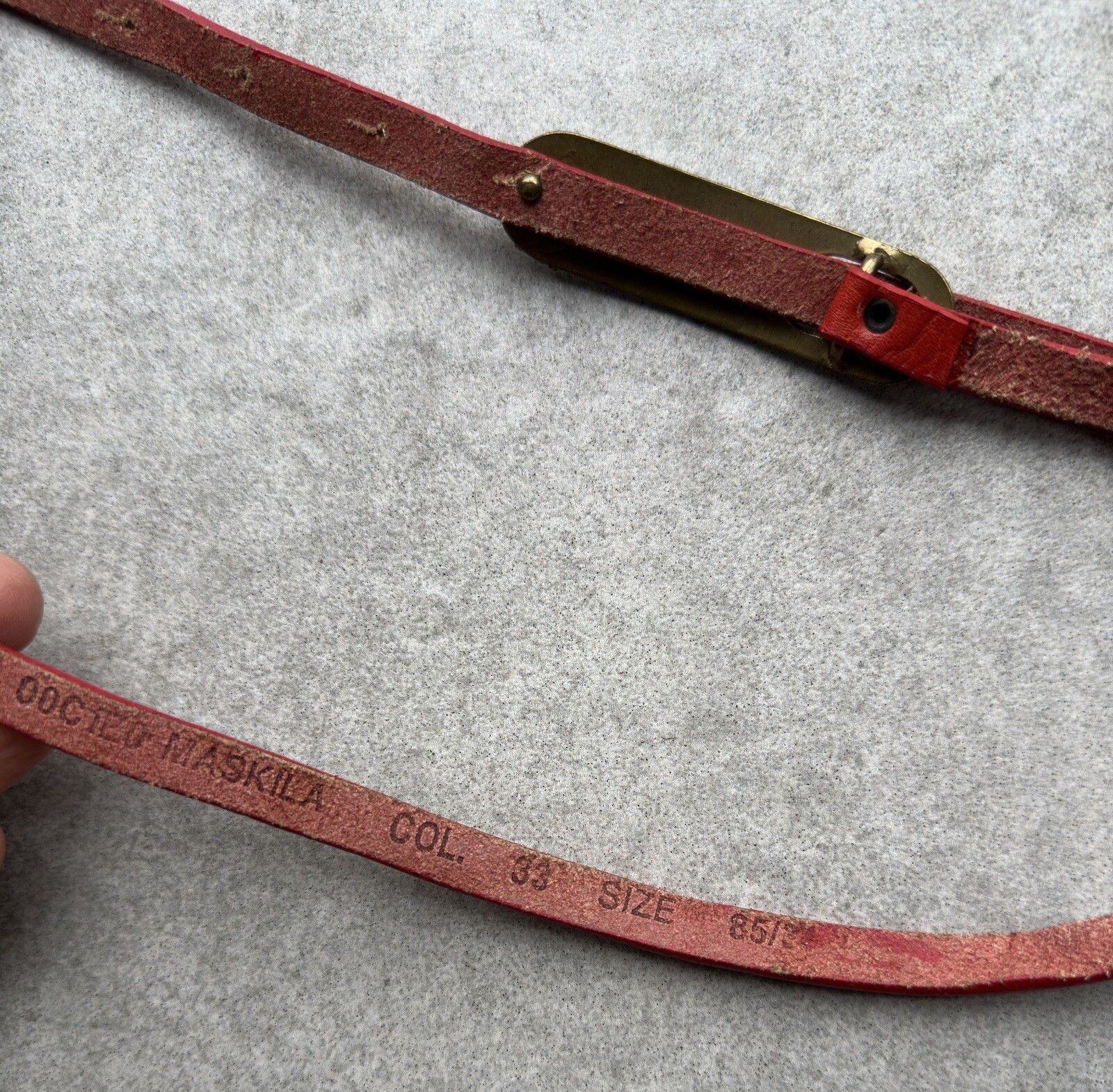 Diesel VINTAGE DIESEL MASKILA RED LEATHER BELT THIN WOMENS RARE Size ONE SIZE - 8 Thumbnail