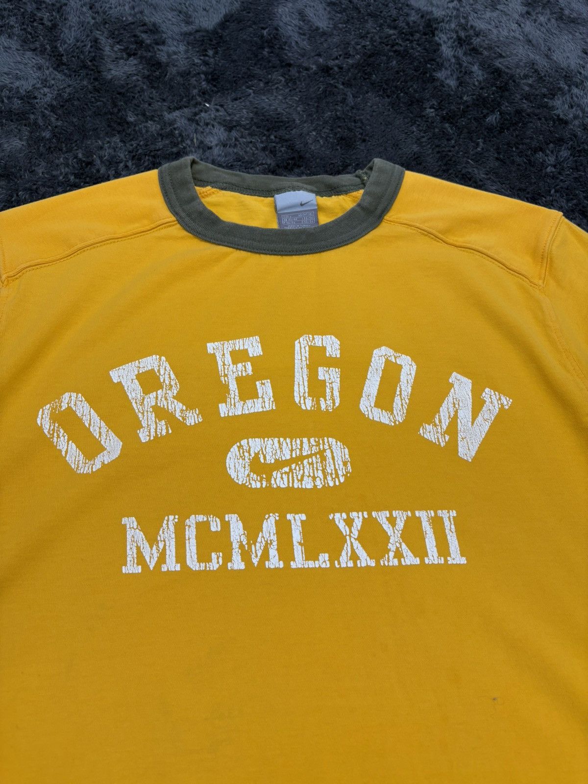 Nike Vintage Y2K Nike Oregon Big Logo Tee Size US L / EU 52-54 / 3 - 3 Thumbnail