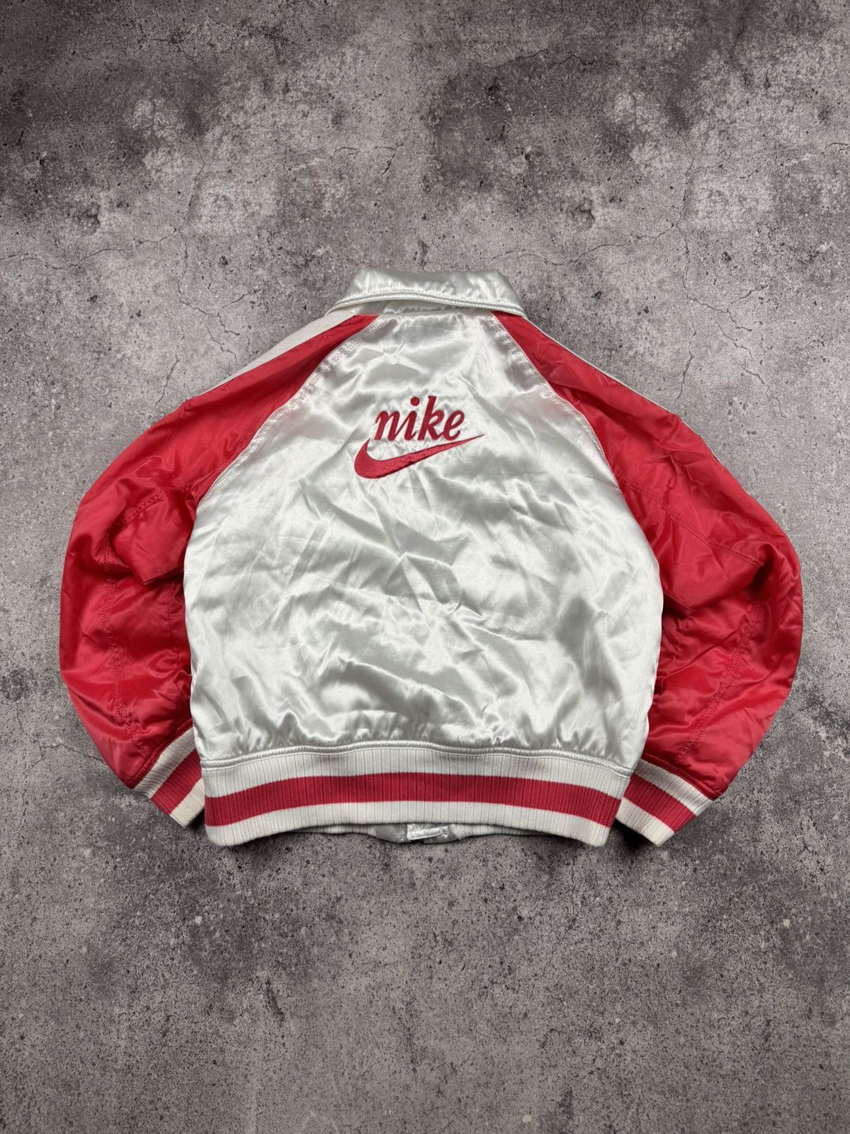 Nike VINTAGE NIKE Y2K BIG SWOOSH LOGO NYLON BOMBER PINK JACKET Size S / US 4 / IT 40 - 1 Thumbnail