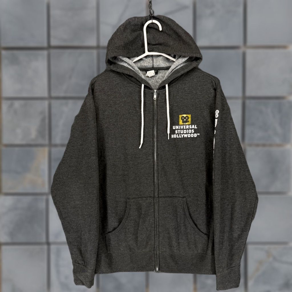 Vintage VINTAGE? No. Universal Studios Hollywood Studio Tour Backlot Zip Hoodie Gray Mens L Size US L / EU 52-54 / 3 - 1 Thumbnail