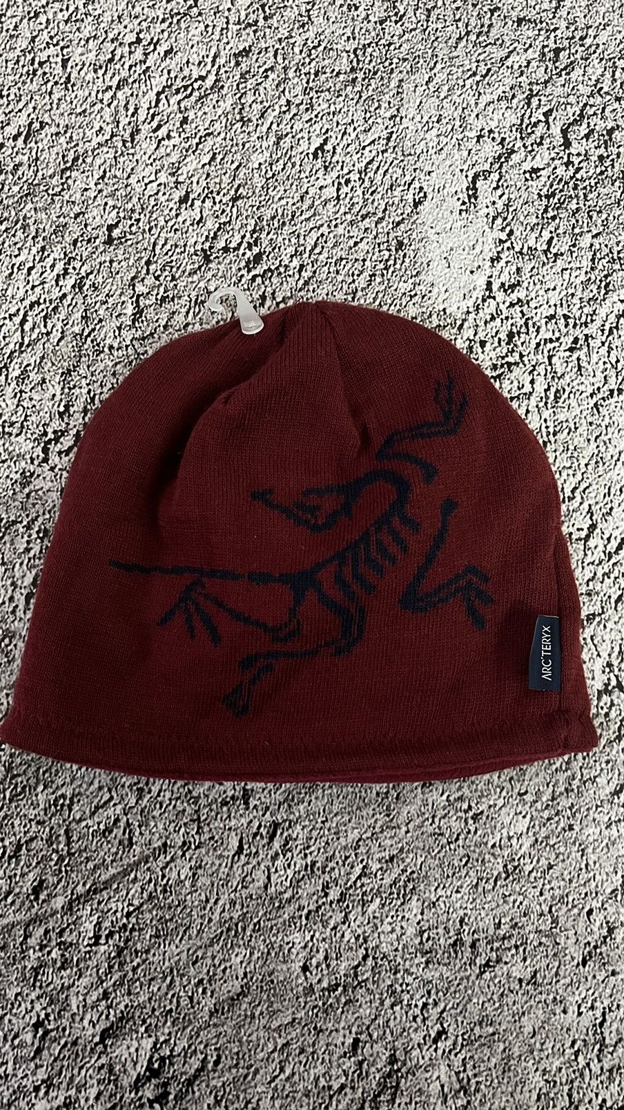 Arc'teryx NWT new with tags arcteryx reversible beanie hat Size ONE SIZE - 1 Thumbnail