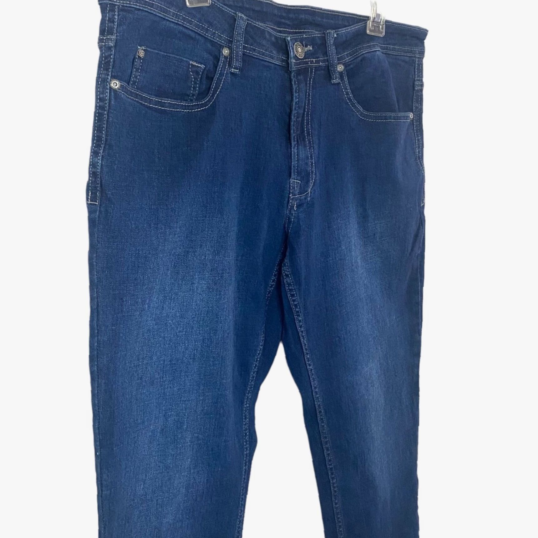 Buffalo David Bitton Buffalo David-Bitton Jeans Straight Mens 34X30 5-Pocket Denim Stretch Medium Wash Blue Denim Size US 34 / EU 50 - 4 Thumbnail