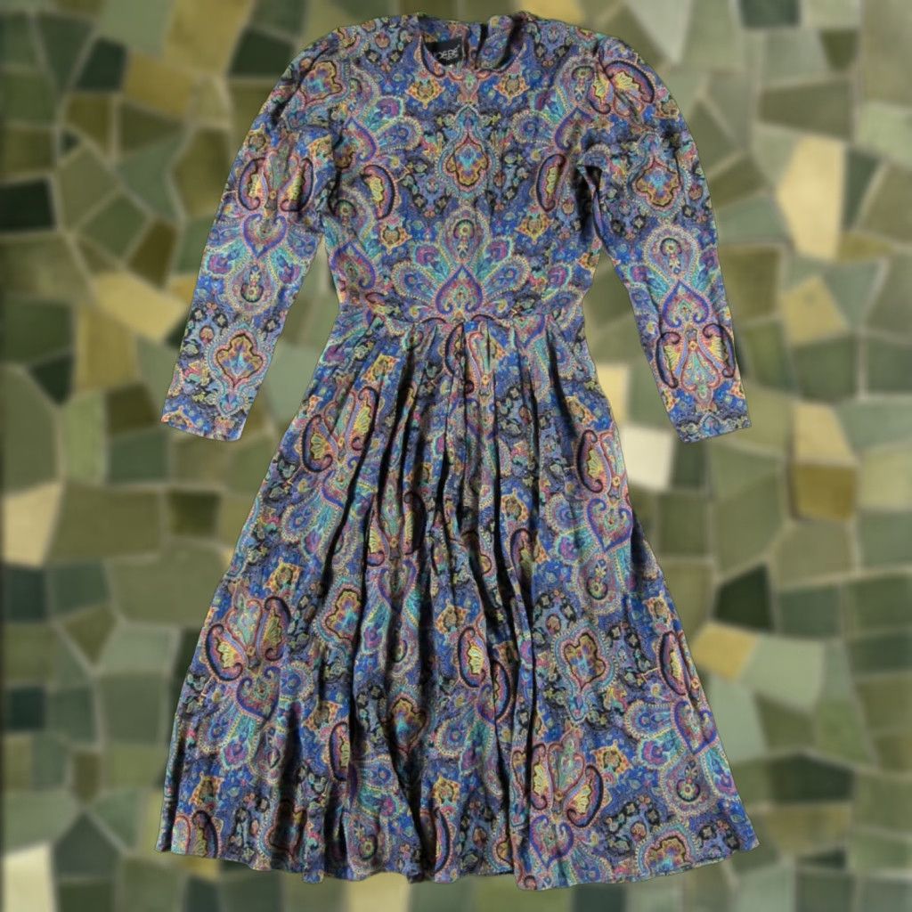 Vintage VTG Pheobe Petites Rayon Purple Green Paisley Long Sleeve Pocket Midi Dress XS-S - Womens Size XS / US 0-2 / IT 36-38 - 1 Thumbnail