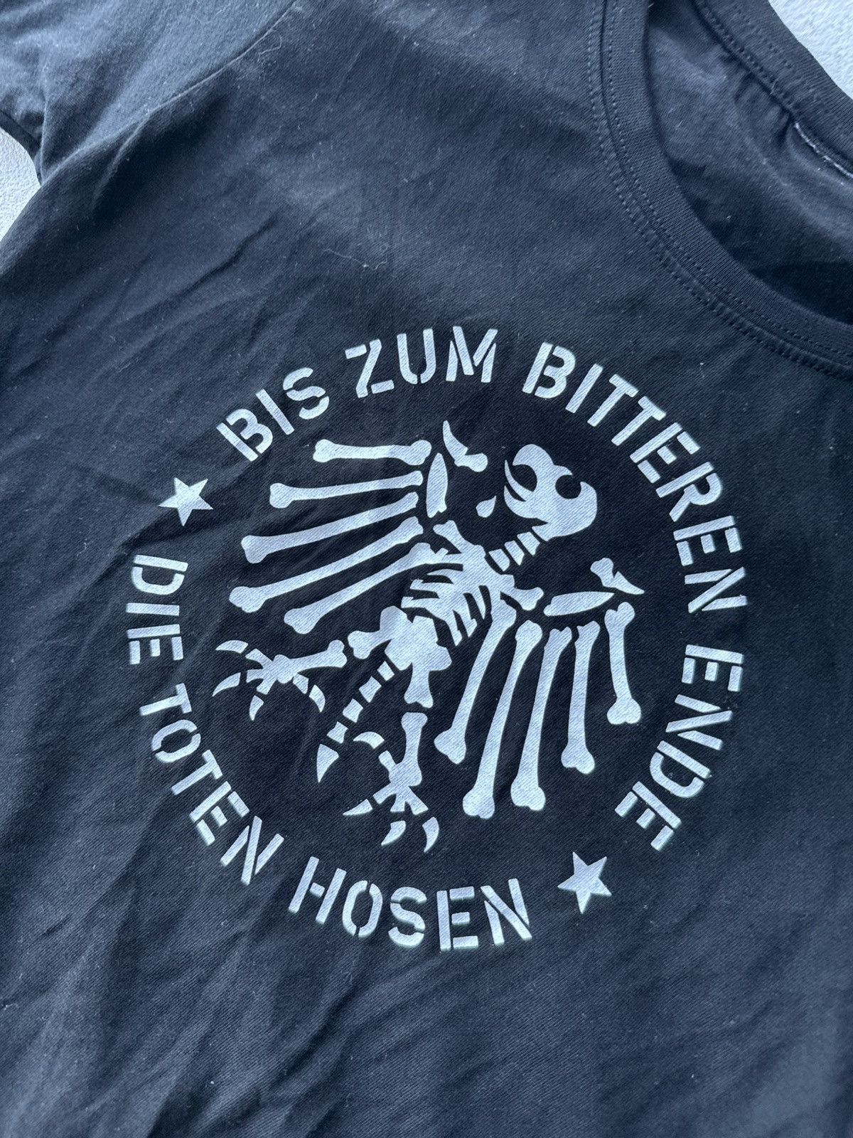 Band Tees 🚨Vintage 90s Retro Die Toten Hosen Germany wmns t shirt Size S / US 4 / IT 40 - 4 Thumbnail