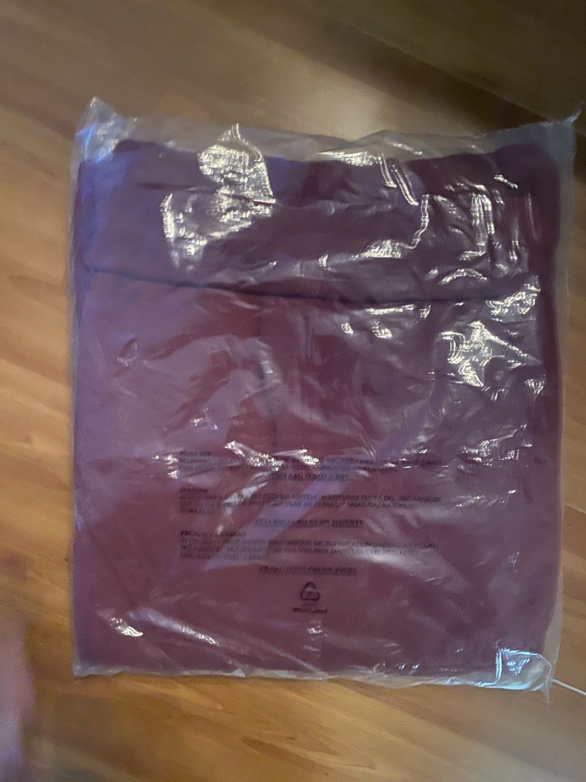 Born X Raised BXR + UNION GENTS OF DESIRE SEAL HOODIE (BURGUNDY) Size US XL / EU 56 / 4 - 4 Thumbnail