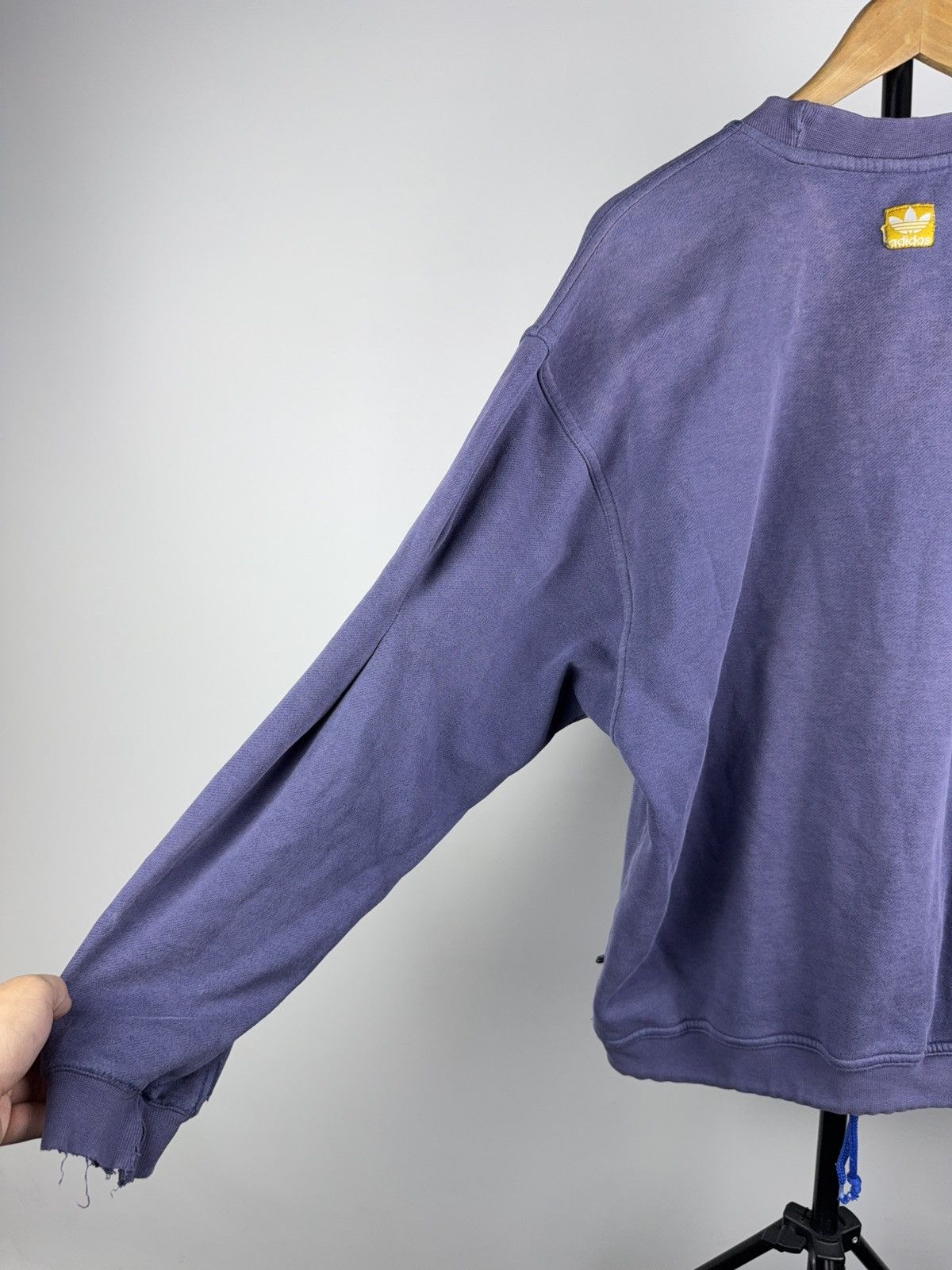 Adidas Vintage 90s Retro Distressed Adidas Sweatshirt Y2K Size US L / EU 52-54 / 3 - 15 Thumbnail