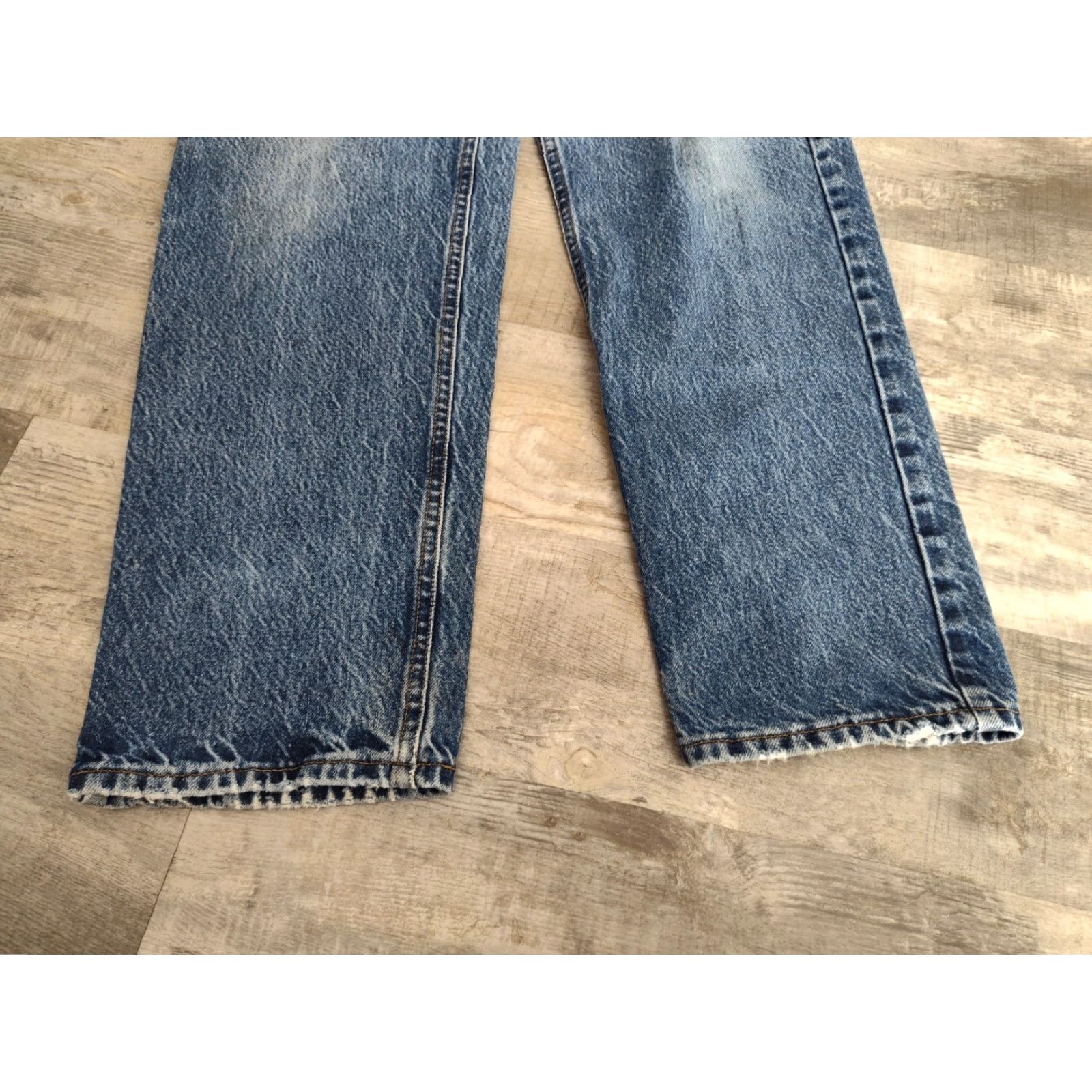 Carhartt VINTAGE Carhartt B17 Jeans Men 35x32 Workwear Distressed Blue 80s US Made Size US 35 - 3 Thumbnail