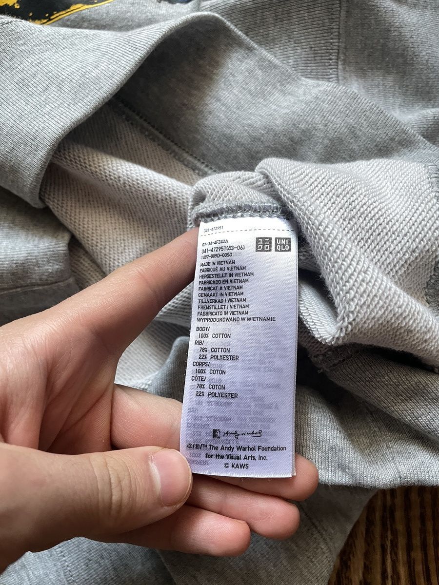 Kaws × Uniqlo Uniqlo Kaws Andy Warhol Crewneck Small Size US L / EU 52-54 / 3 - 7 Thumbnail