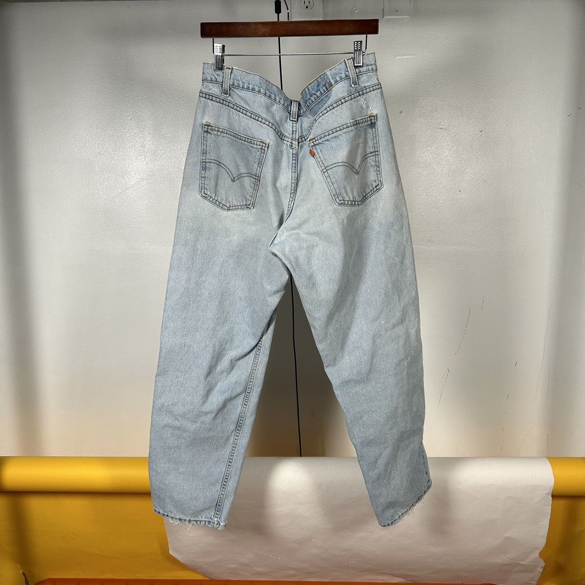 Vintage Vintage Levi’s 550 orange tab distressed jeans Size US 35 - 2 Preview