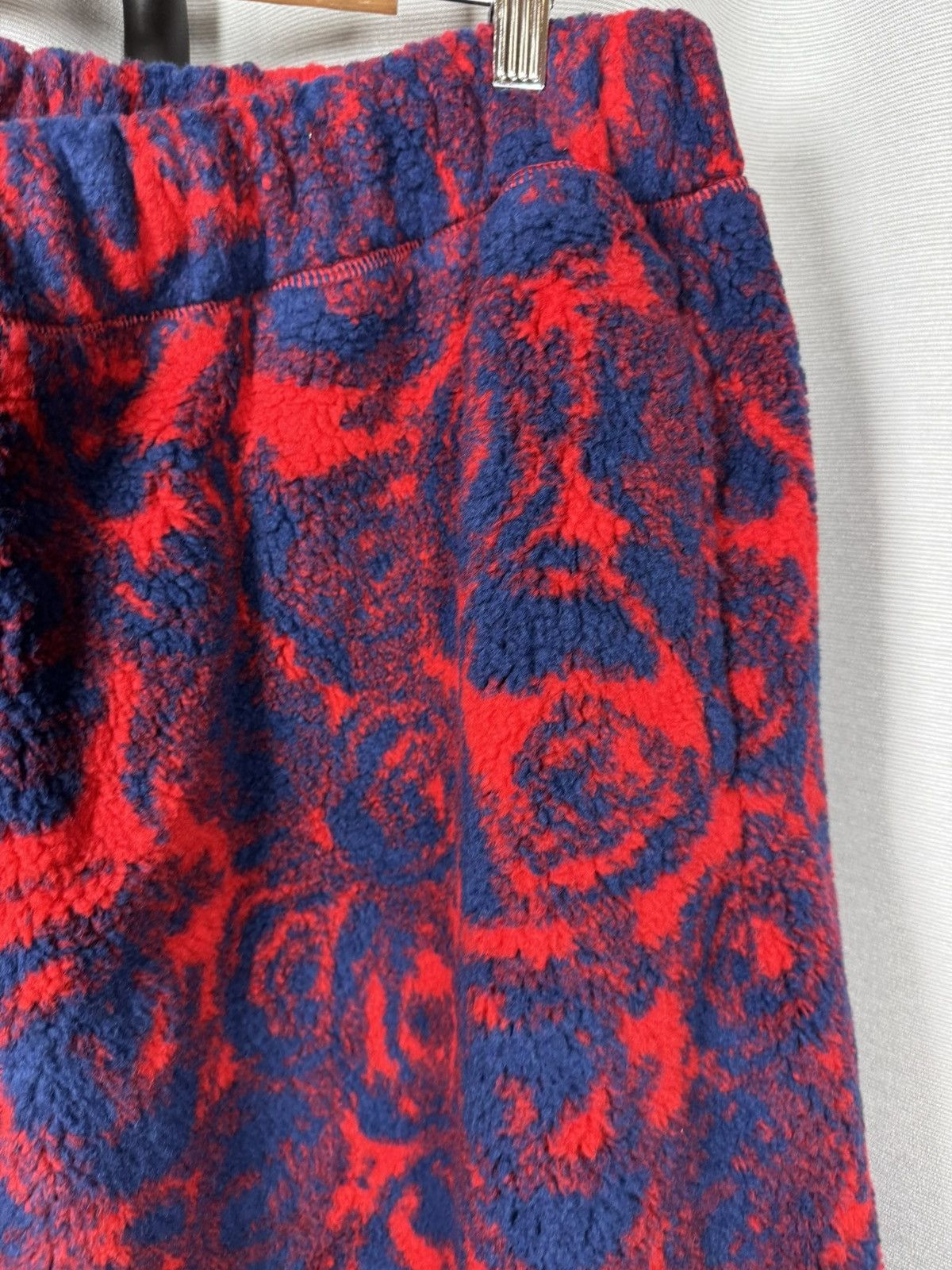 Burberry Burberry Rose Print Sherpa Fleece Joggers XXL BNWT Size US 38 / EU 54 - 2 Thumbnail