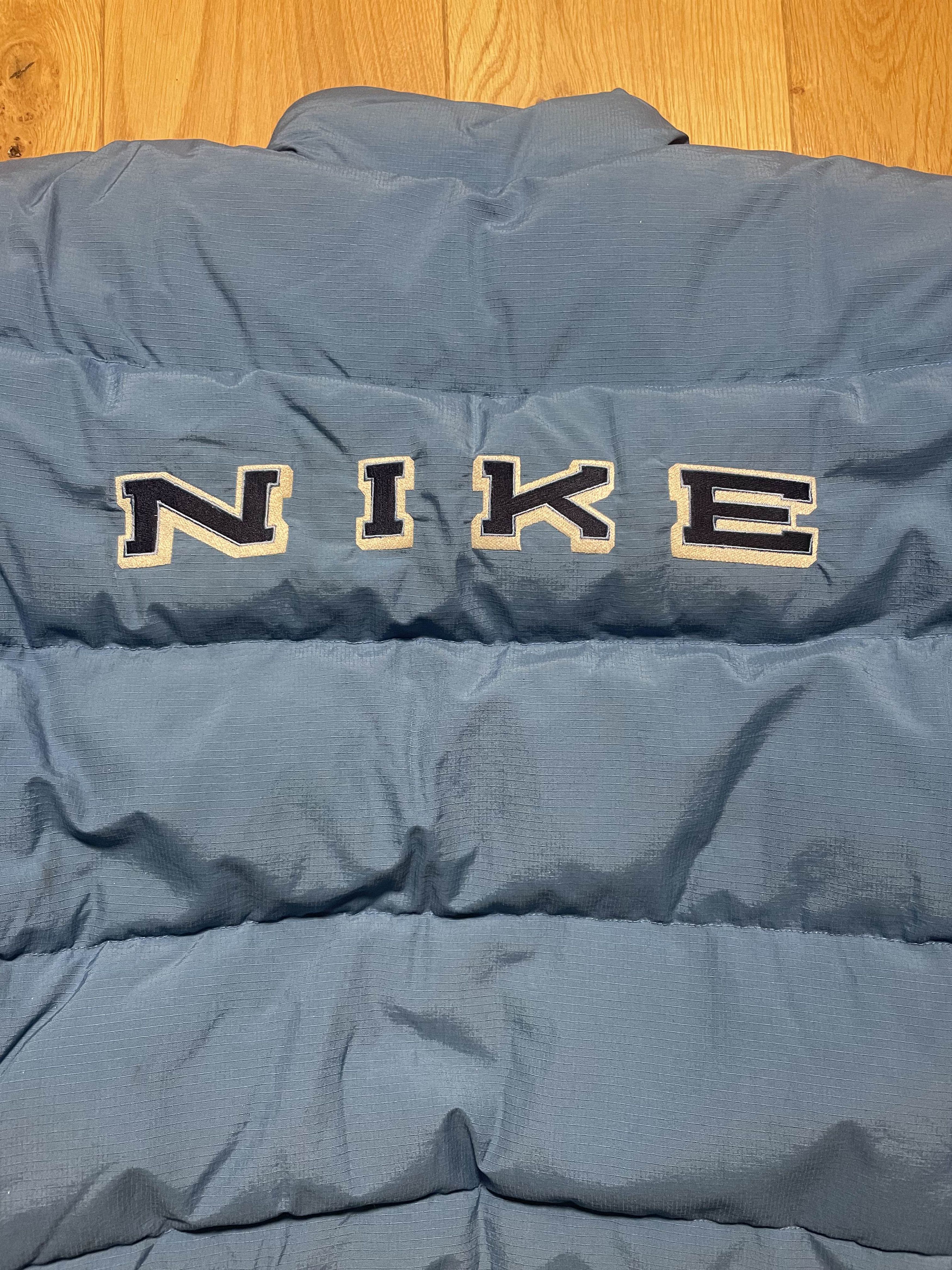 Nike Vintage Nike Blue Puffer Jacket Big Back Logo 90s Streetwear Size US S / EU 44-46 / 1 - 3 Thumbnail