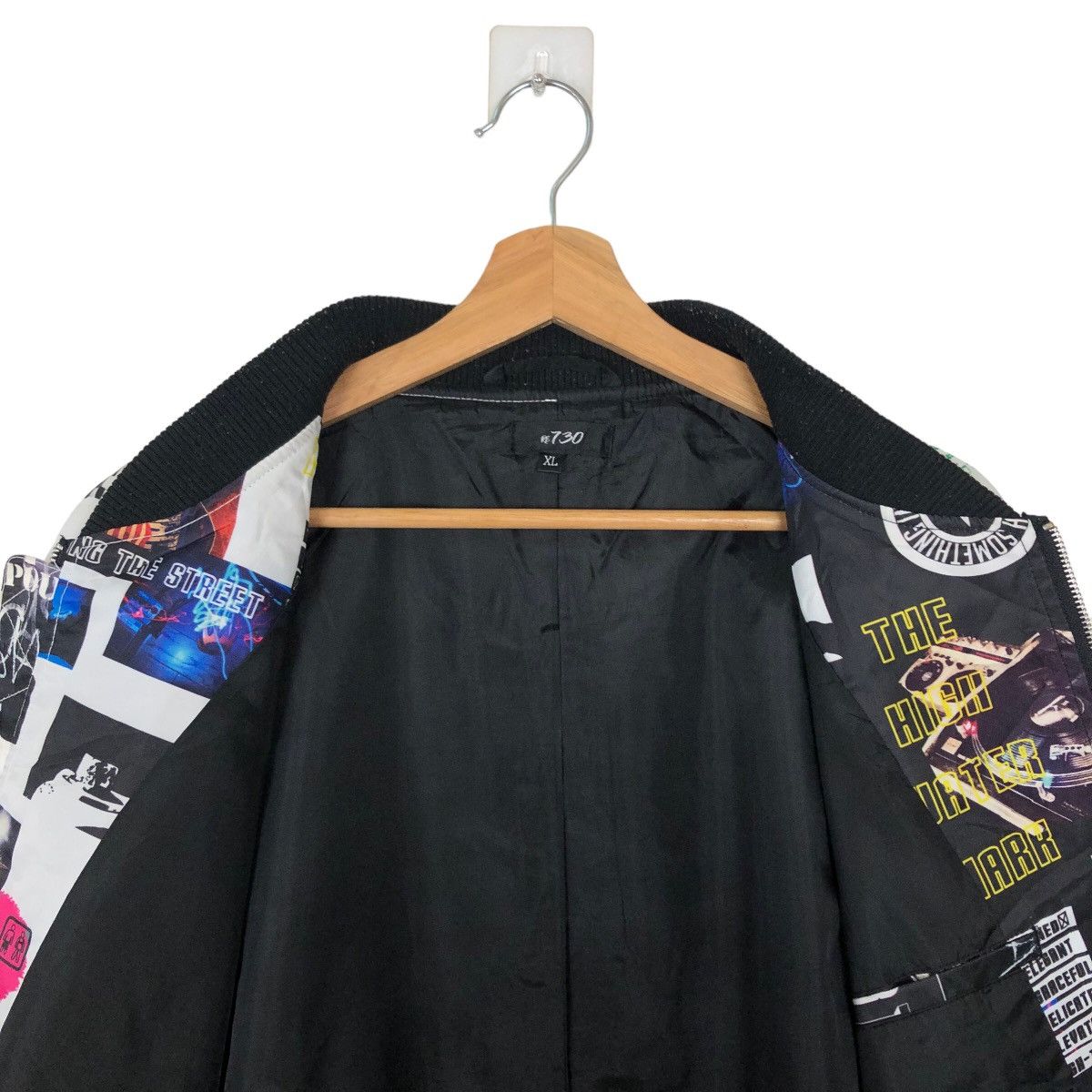 Japanese Brand STREETWEAR DESIGN RARE BOMBER JACKET BIG LOGO Size US XL / EU 56 / 4 - 10 Thumbnail
