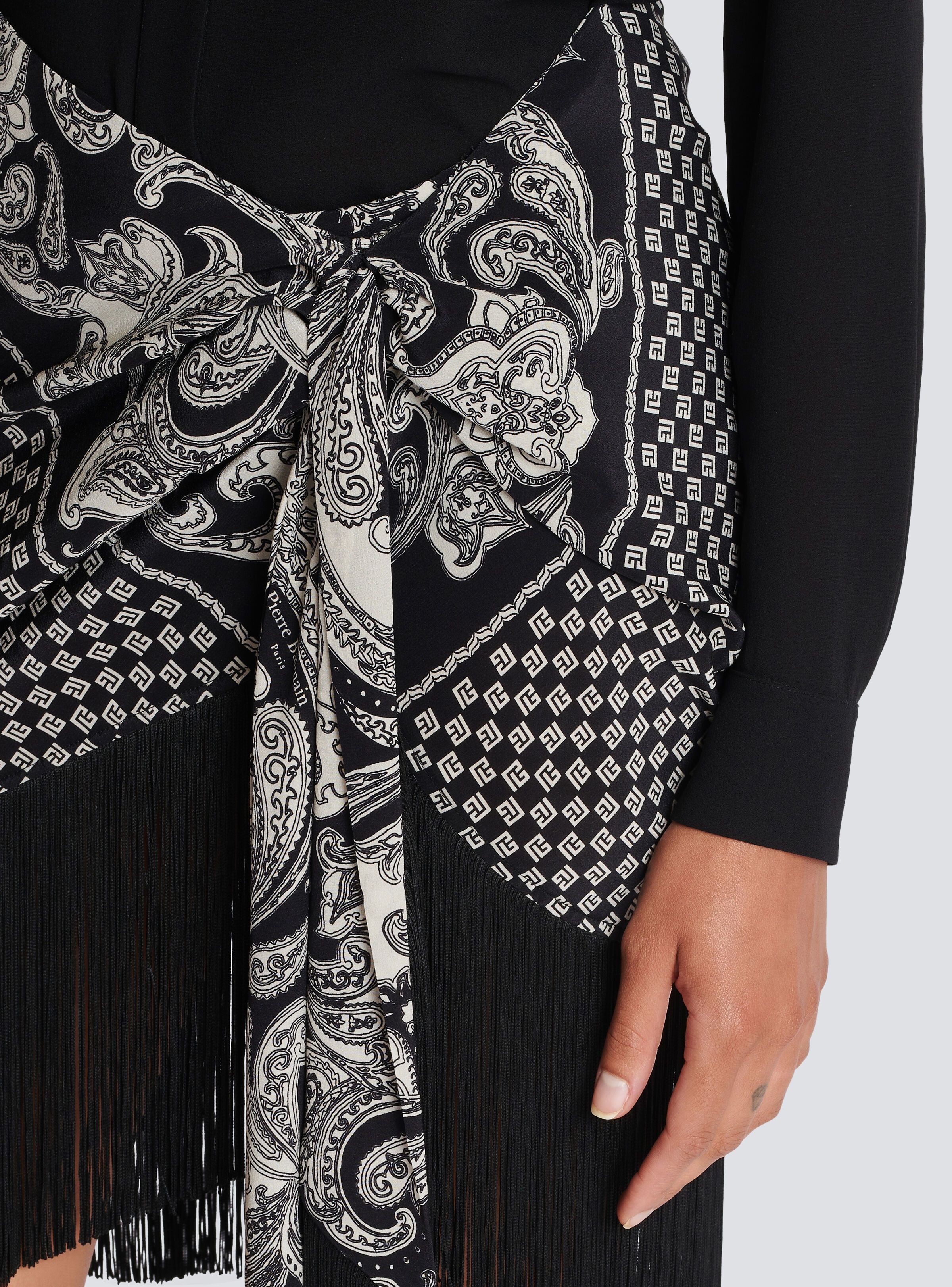 Balmain o1s1wg110825 Fringe Silk Scarf Skirt in Black Size 27" / US 4 / IT 40 - 5 Thumbnail