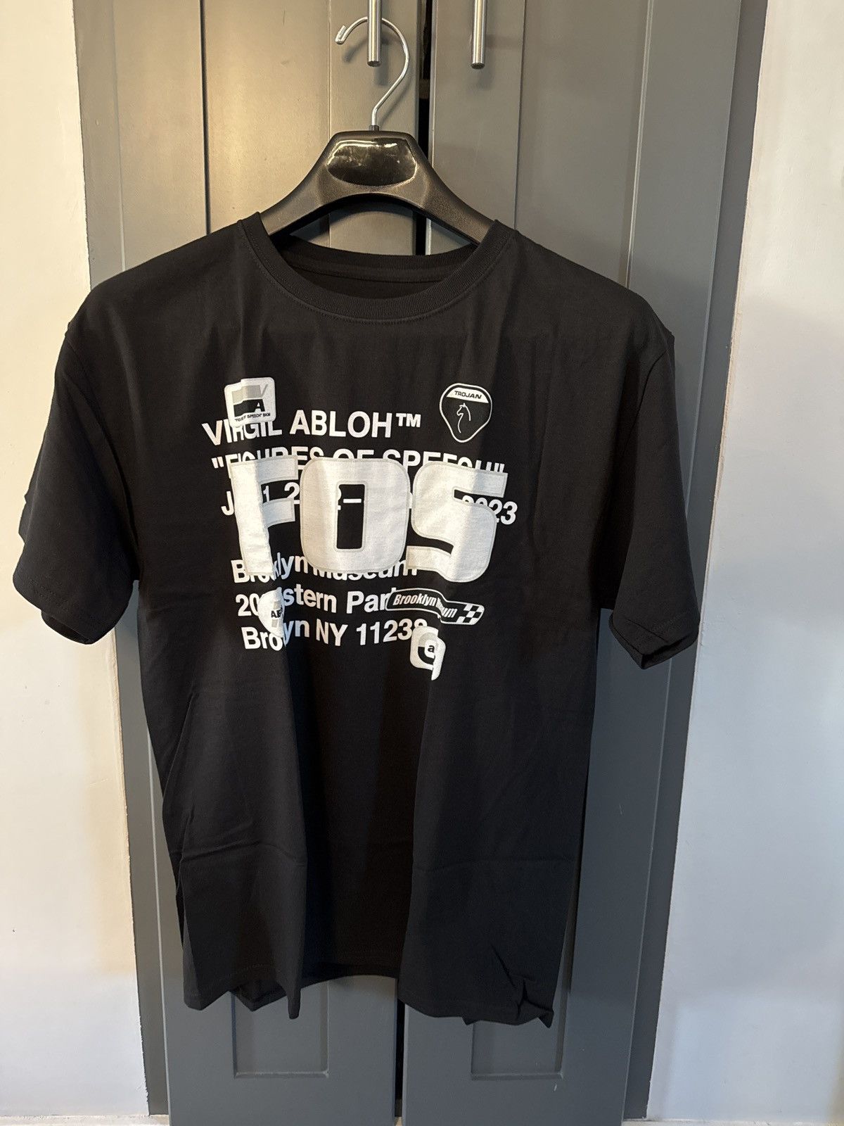 Virgil Abloh FOS Size US L / EU 52-54 / 3 - 1 Thumbnail