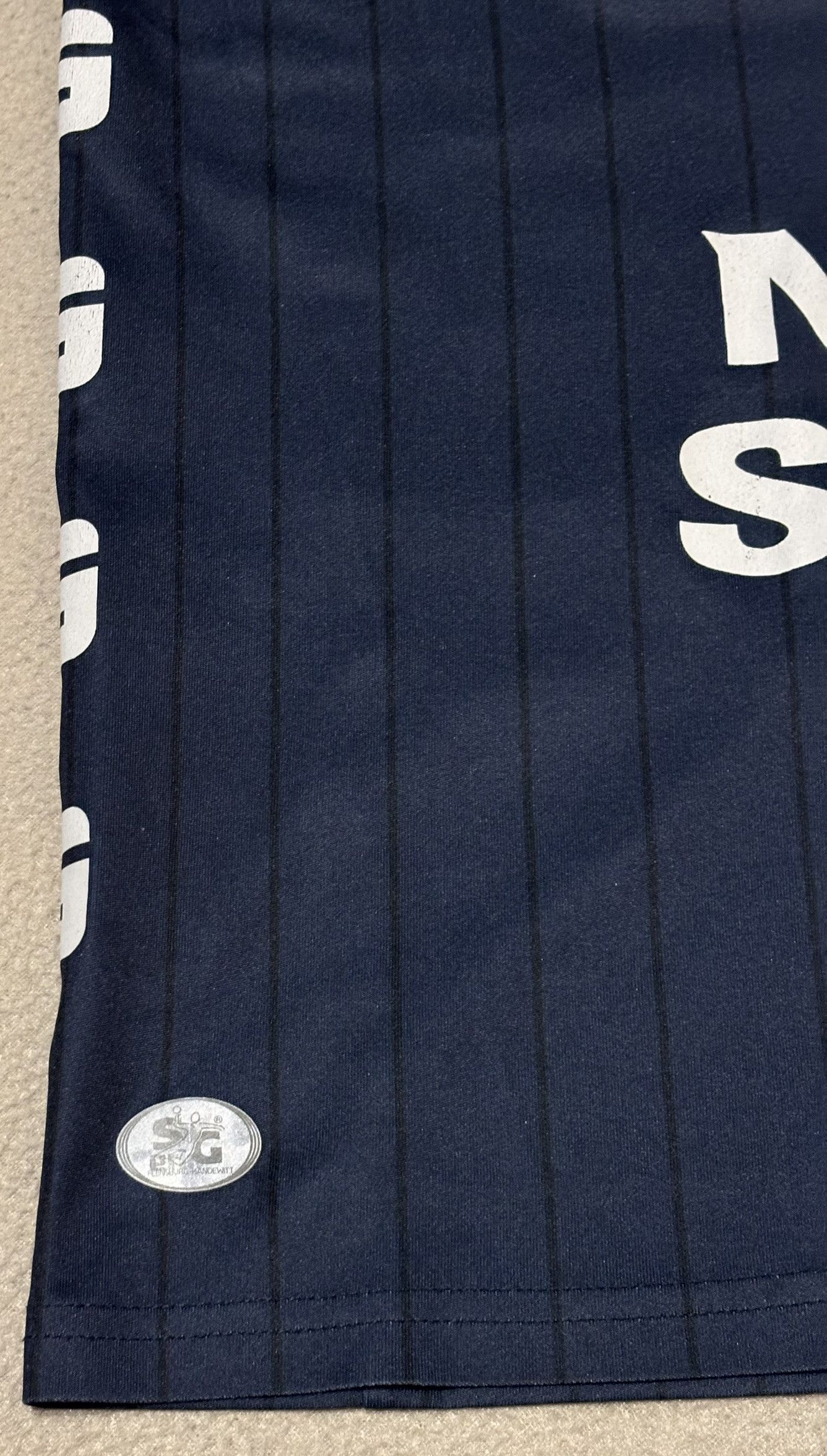 Erima SG Flensburg-Handewitt 2021/2022 Erima Handball Jersey Size US M / EU 48-50 / 2 - 13 Thumbnail