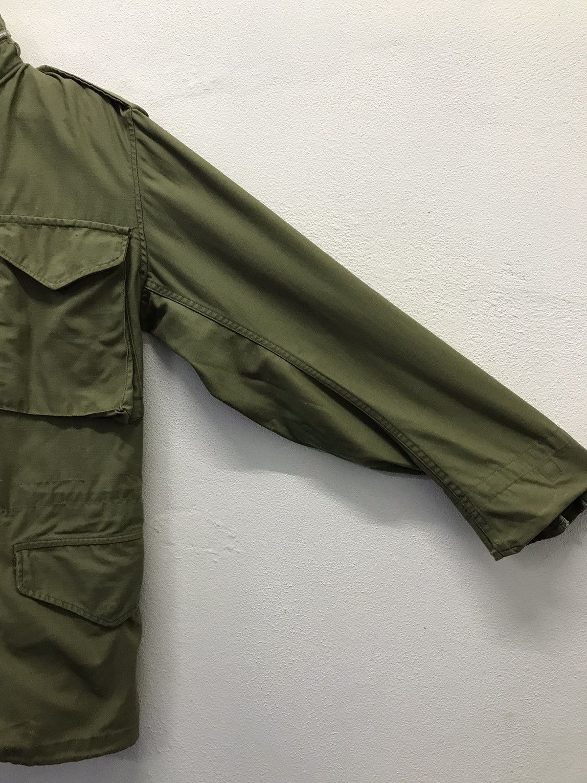 Vintage M65 Field Jacket In Original Vietnam War Uniforms Tuy-Hoarun Size US M / EU 48-50 / 2 - 6 Thumbnail