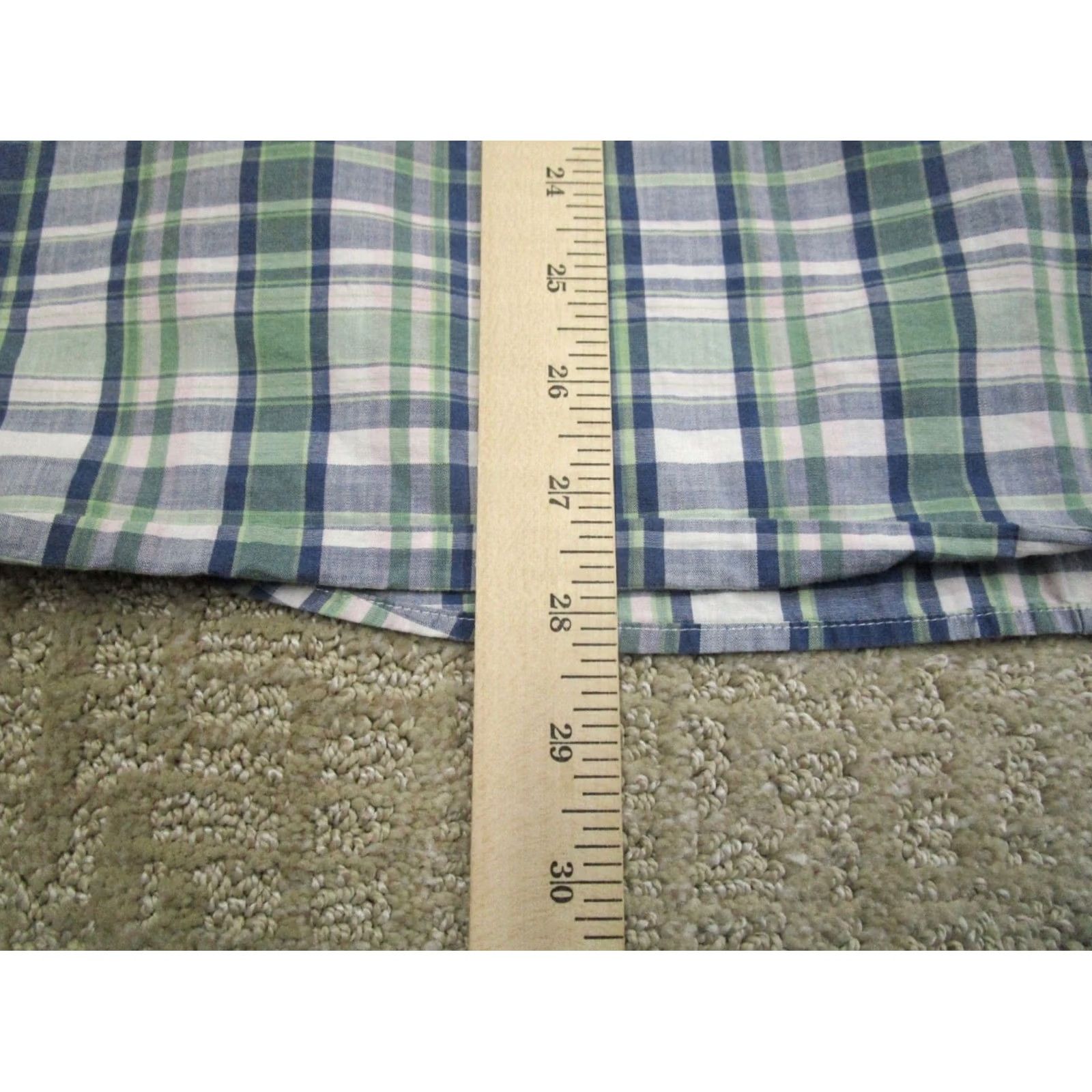 Vineyard Vines Vineyard Vines Shirt Men XL Blue Plaid Long Sleeve Button-Up Collared Casual Targeted Keywords: Collegiate Whale Size US XL / EU 56 / 4 - 6 Thumbnail