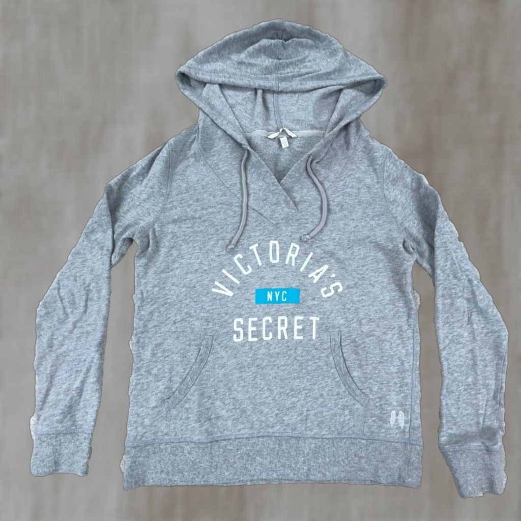 Victoria's Secret Victoria's Secret Hoodie Women Small Gray White Graphic Print Logo Pullover Sweatshirt Size S / US 4 / IT 40 - 1 Thumbnail