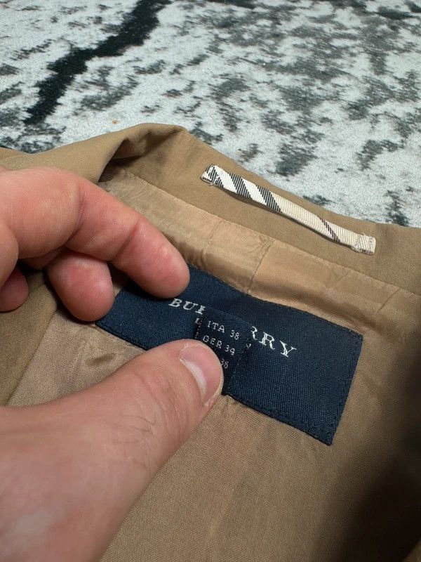 Burberry Burberry beige pattern jacket 34 XS Size XS / US 0-2 / IT 36-38 - 5 Thumbnail