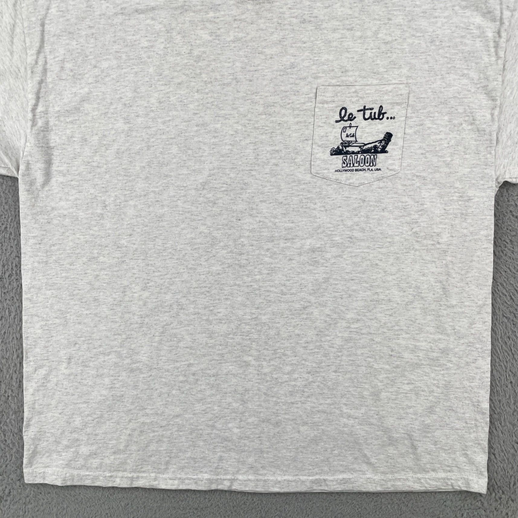 Hanes VINTAGE Hanes 2XL Gray Pocket T Shirt Le Tub Saloon Hollywood Beach Florida 2007 EUC Hanes Shirt Mens 90s Beach Reg"> Size US XXL / EU 58 / 5 - 5 Thumbnail