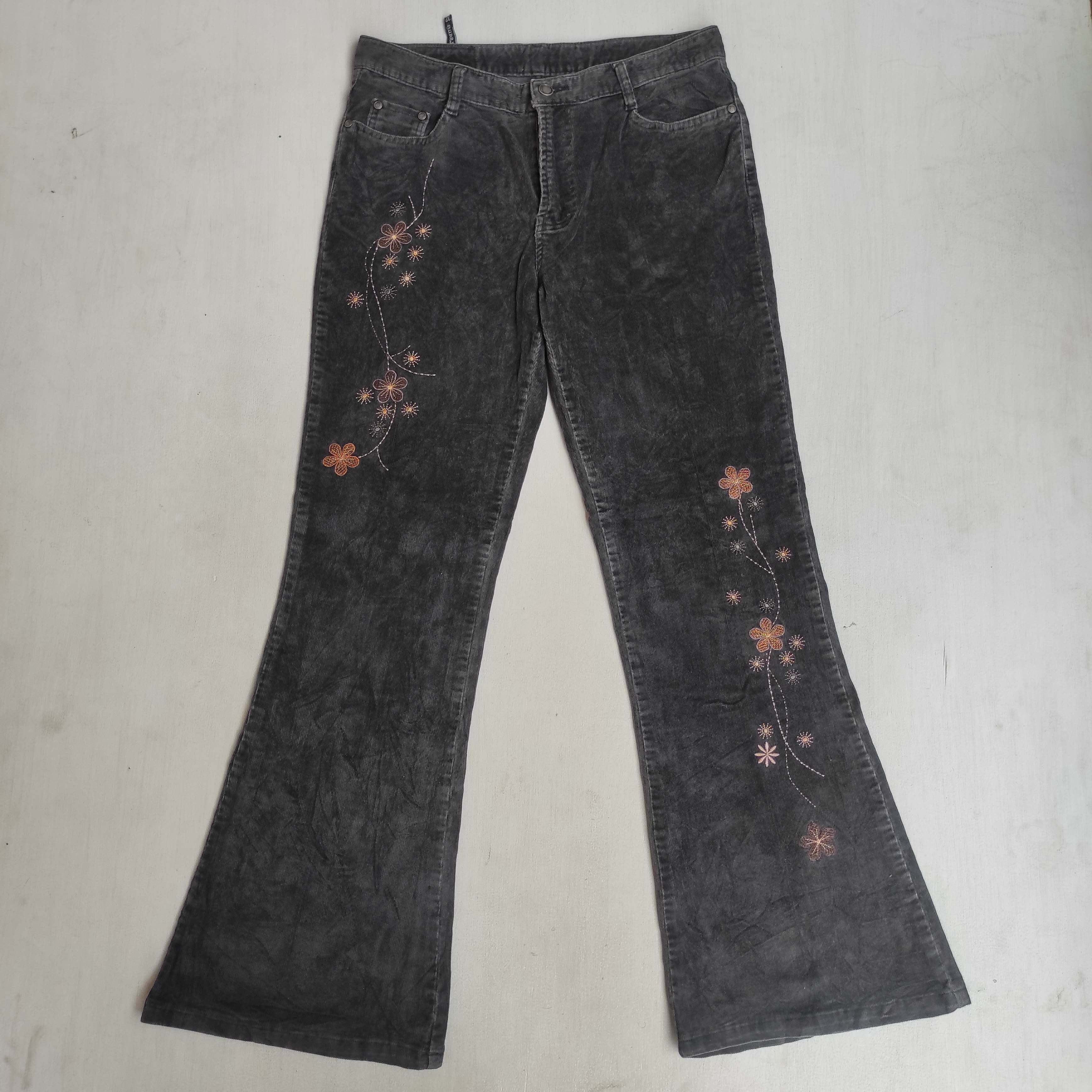 Hysteric Glamour Flare AURAJI Bootcut Corduroy Embroidered Pants Size US 30 / EU 46 - 3 Thumbnail
