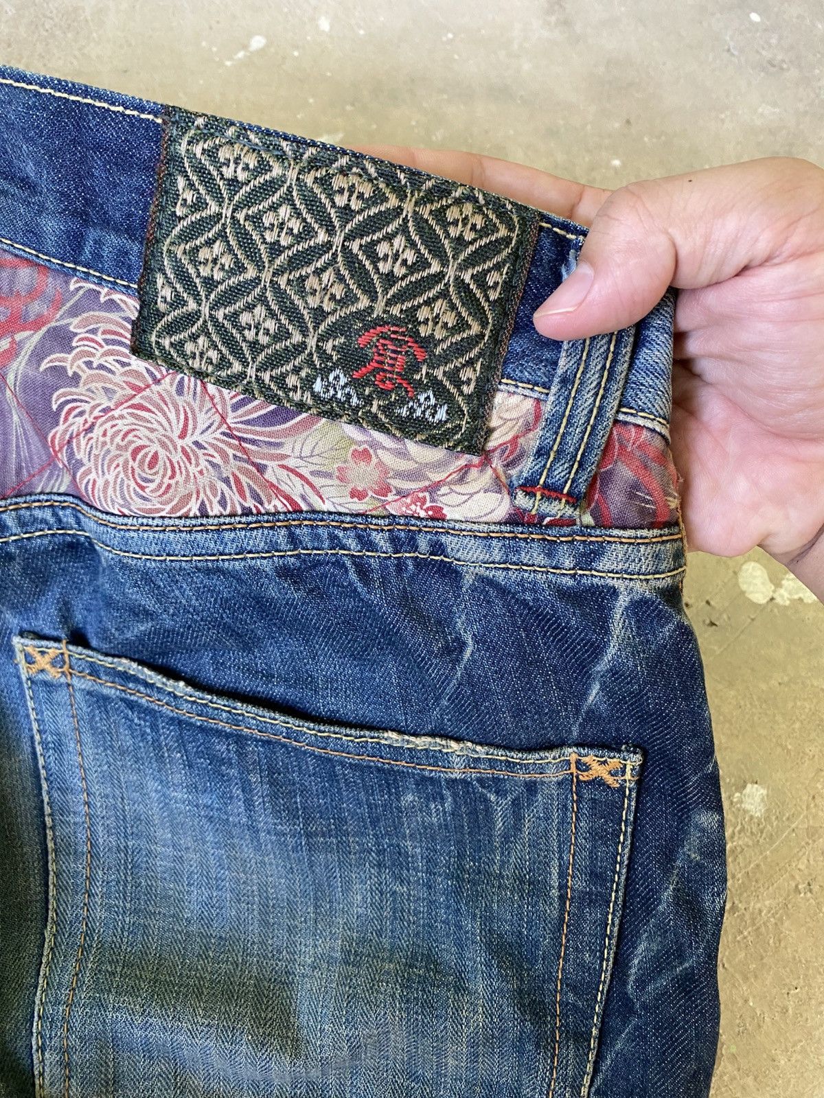 Eternal ETERNAL Japanese Floral Repair Distressed Denim Size US 34 / EU 50 - 14 Thumbnail