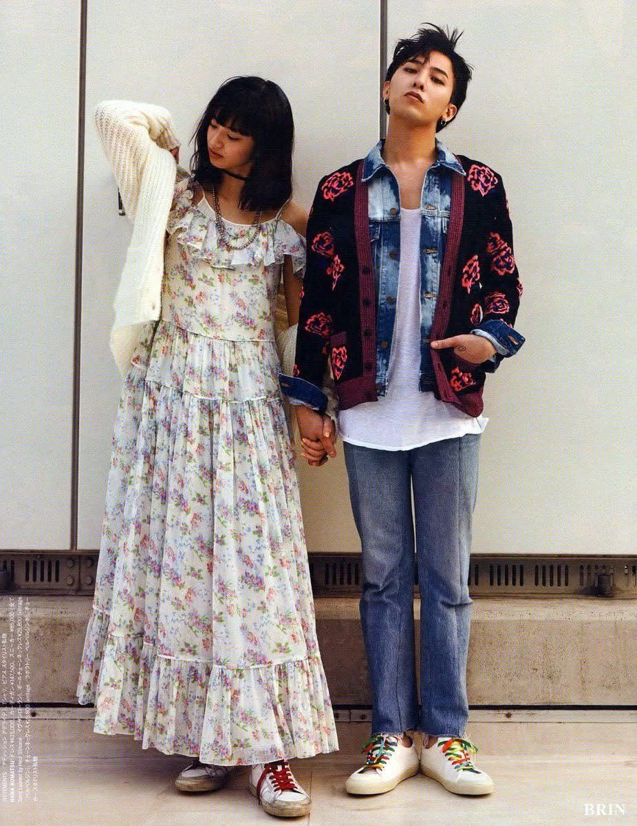 Hedi Slimane × Saint Laurent Paris Saint Laurent Rose Knit Cardigan, Size M Size US M / EU 48-50 / 2 - 1 Thumbnail