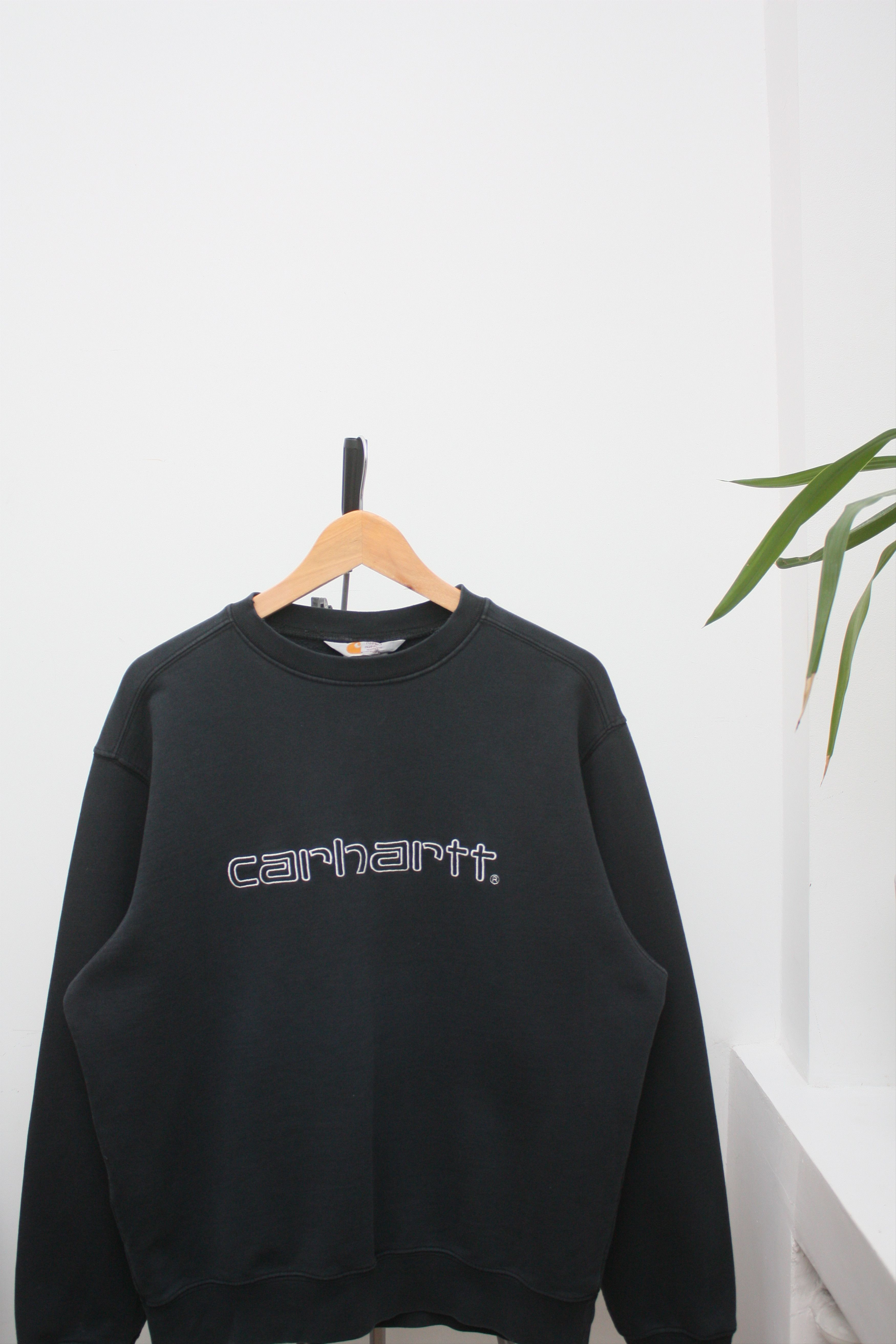 Carhartt Carhartt Emroidered Logo Vintage Sweatshirt Medium Size US M / EU 48-50 / 2 - 1 Thumbnail