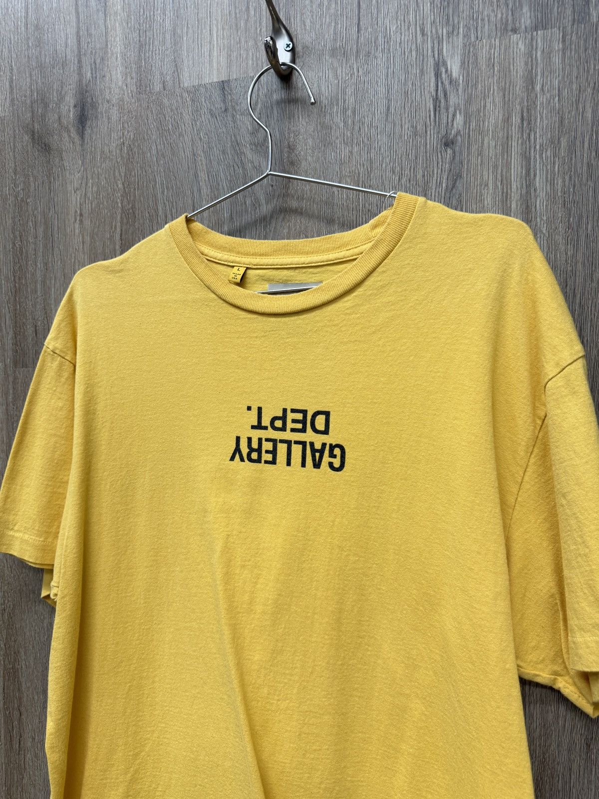 Gallery Dept. Gallery Dept Yellow Short Sleeve Size US L / EU 52-54 / 3 - 3 Thumbnail