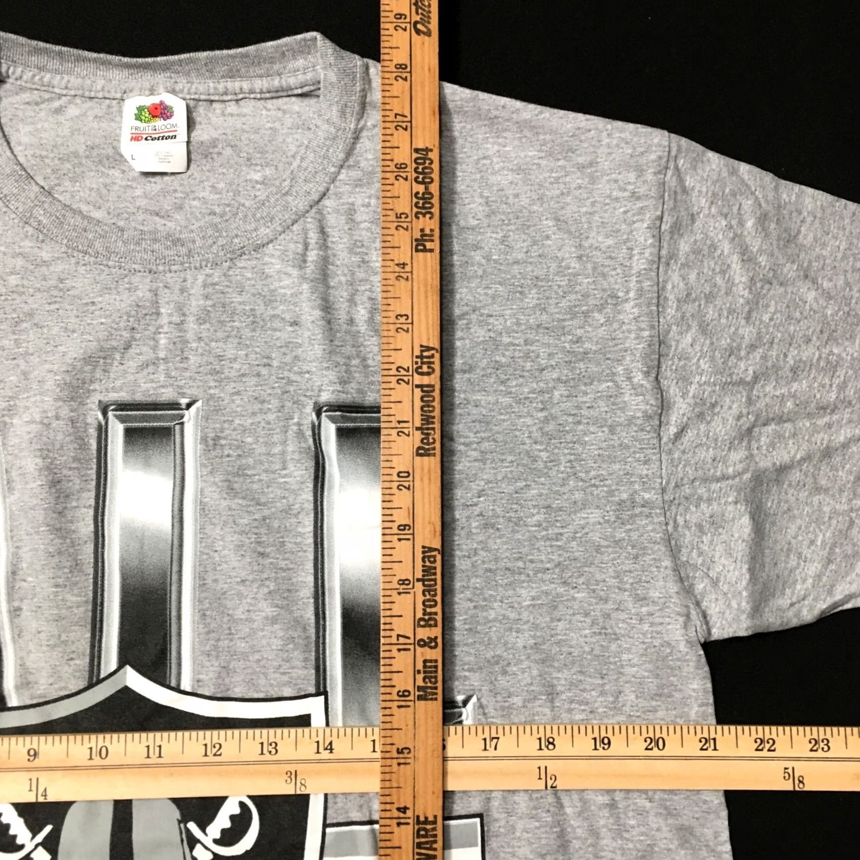Fruit Of The Loom VINTAGE RAIDERS Football Team T-Shirt large Oakland Super Bowl ALL DAY Cool Size US L / EU 52-54 / 3 - 4 Thumbnail