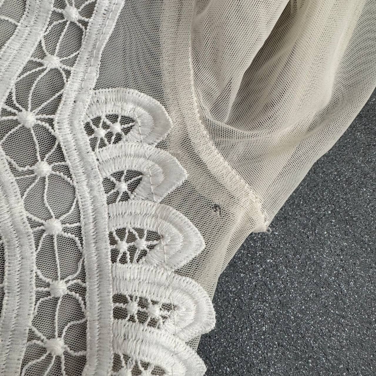 Japanese Brand Vintage Mesh Lace Long Sleeve Blouse Size M / US 6-8 / IT 42-44 - 9 Thumbnail