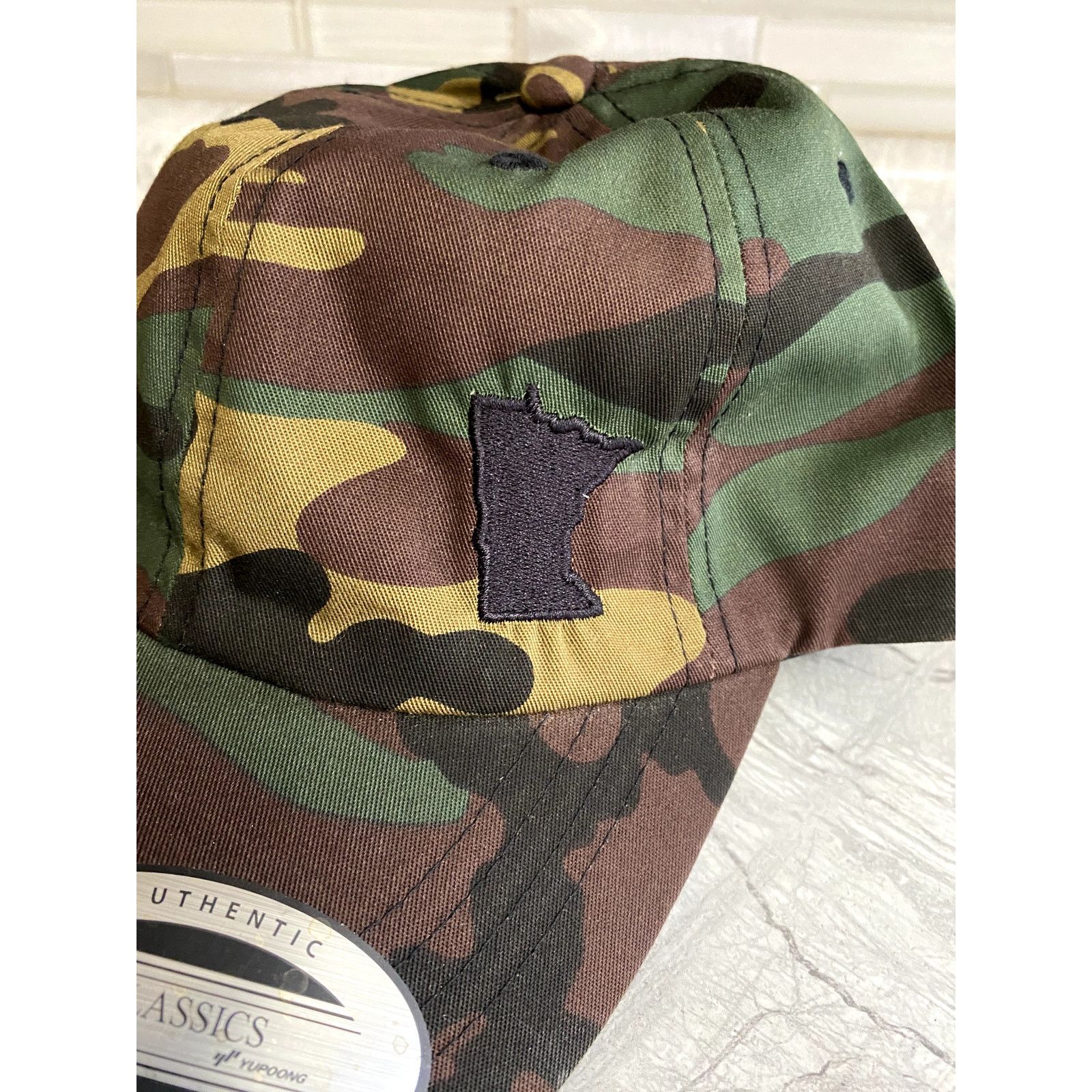 Other New with Tags - Minnesota Strapback Adjustable Camo Hat Size ONE SIZE - 2 Thumbnail