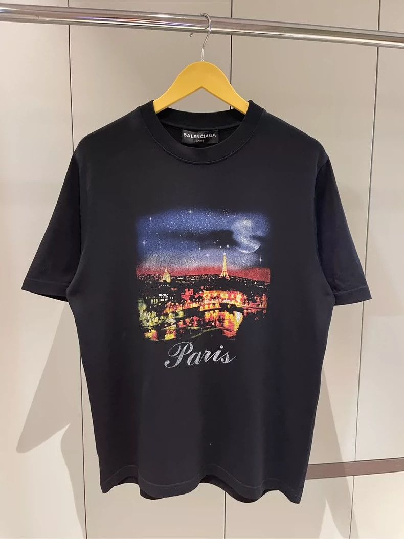 Balenciaga Balenciaga Black night scene short sleeve 2501-Nextarrow Size US M / EU 48-50 / 2 - 1 Thumbnail
