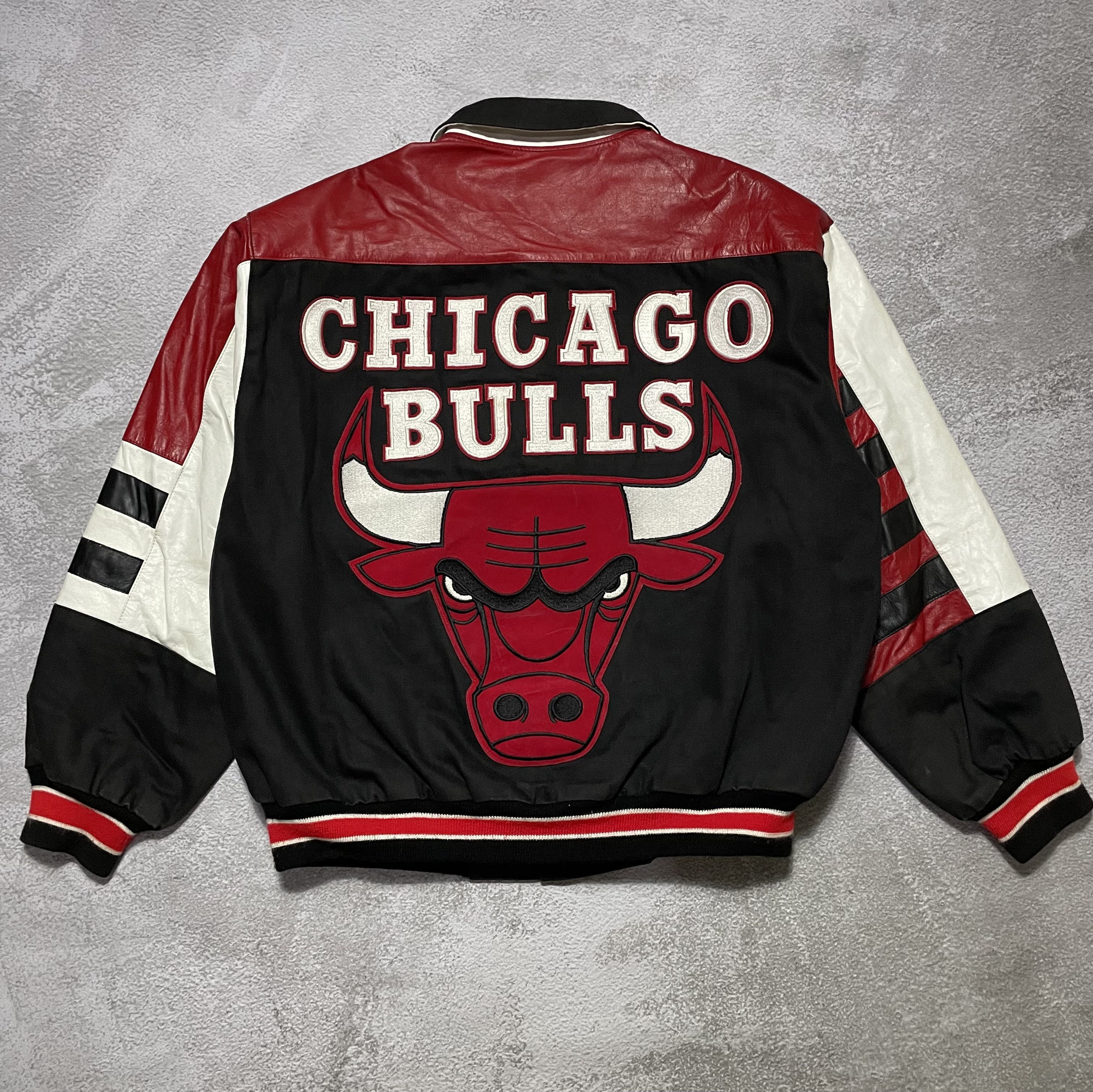 Jeff Hamilton × NBA × Vintage Jeff Hamilton Chicago Bulls Jacket Size US M / EU 48-50 / 2 - 5 Thumbnail