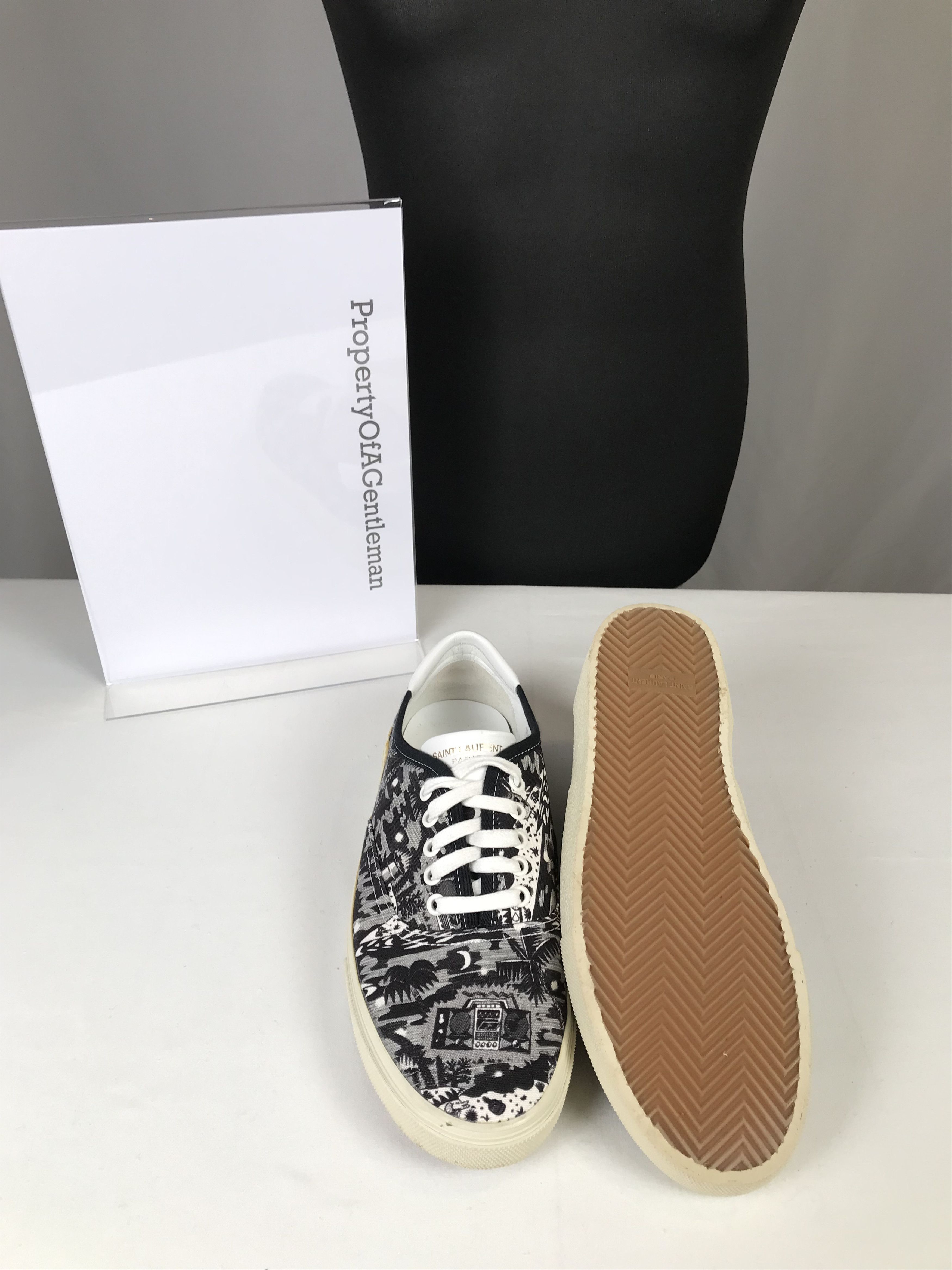 Saint Laurent Paris Saint Laurent Canvas Black & White Sneaker Size US 10 / EU 43 - 8 Thumbnail