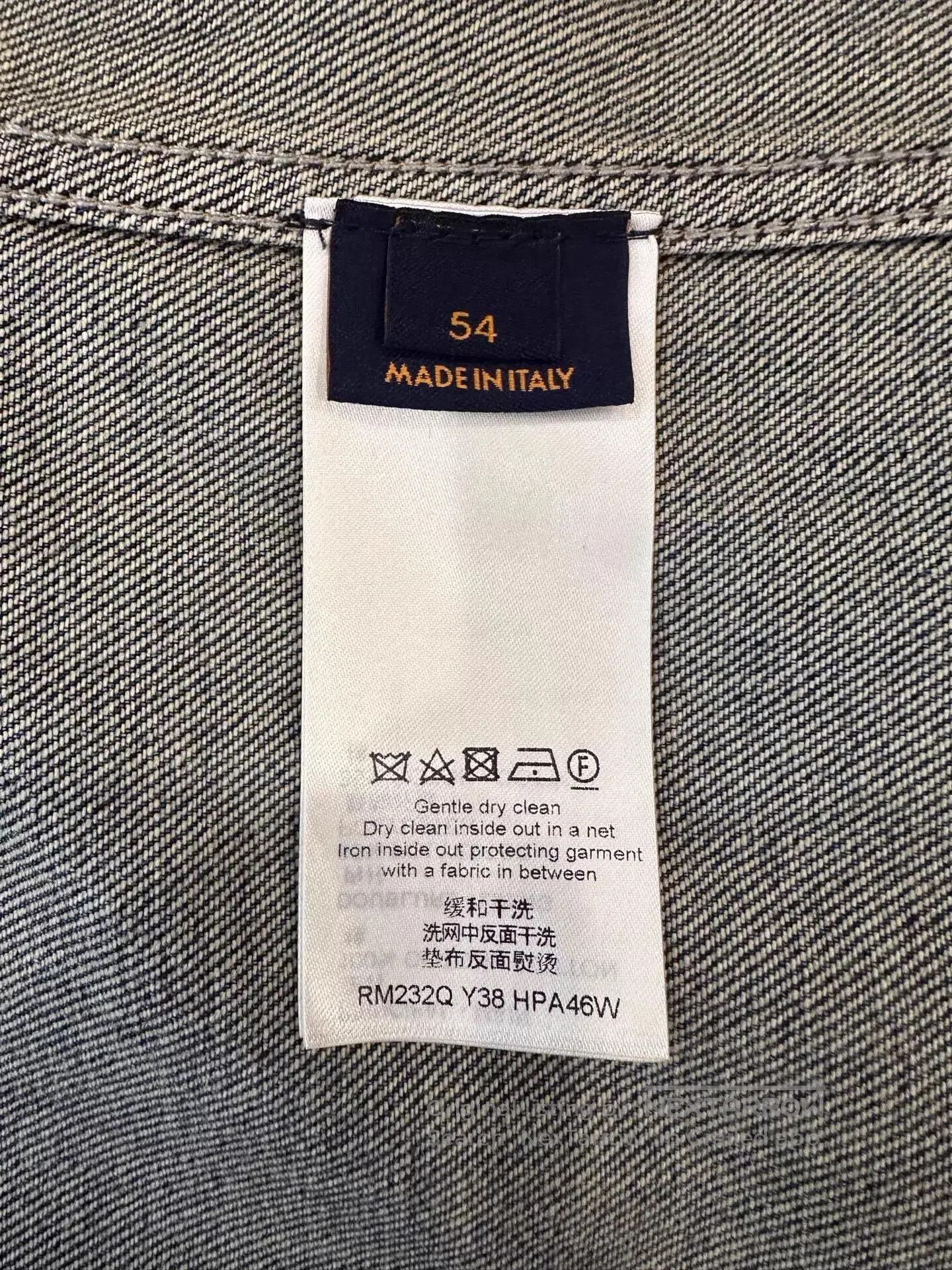 Louis Vuitton Blue Denim Jacket with Patterned Pockets . Size US L / EU 52-54 / 3 - 6 Thumbnail