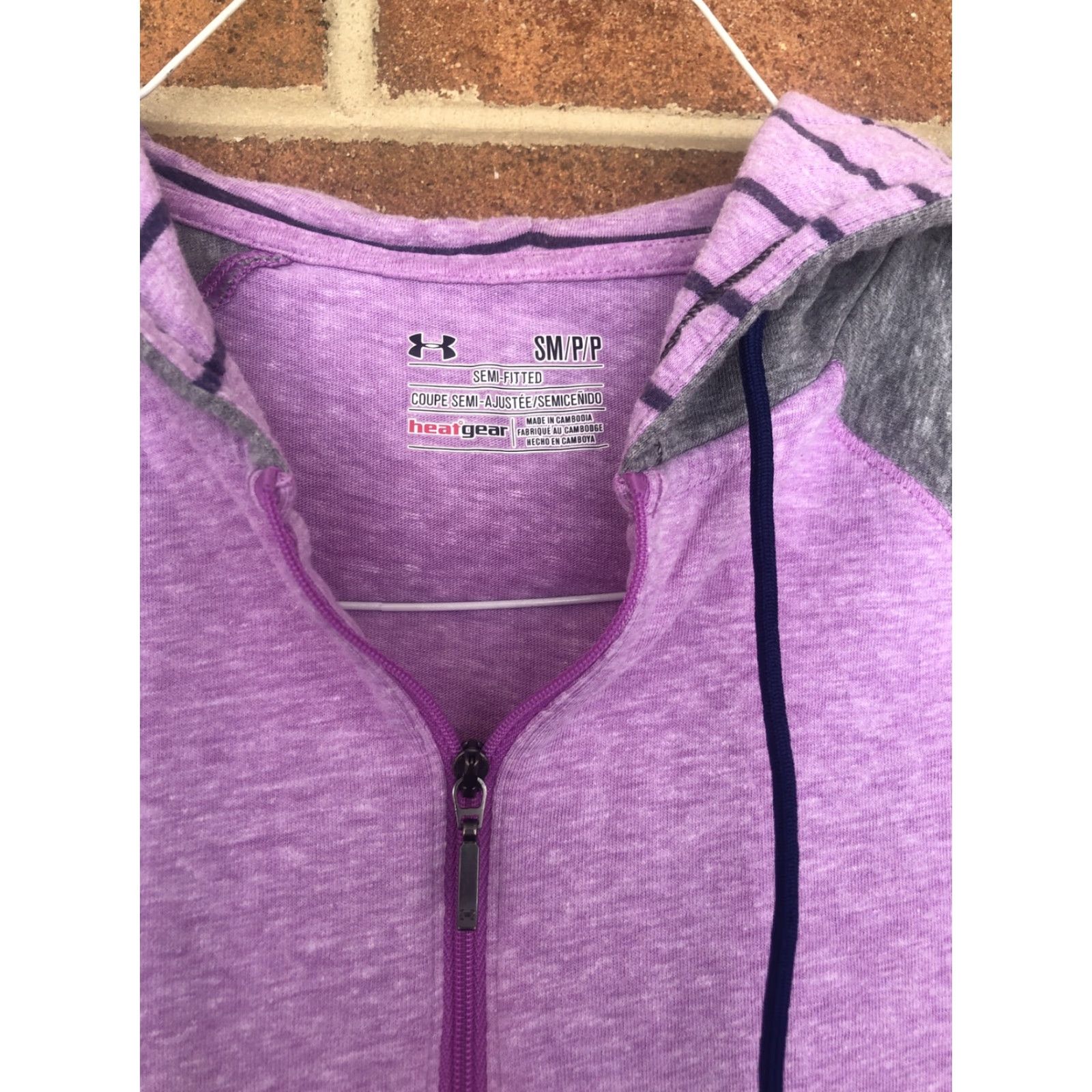 Under Armour Under Armour UA Womens Charged Zip Track Jacket Pockets Semi-fit Sz Small Purple Size S / US 4 / IT 40 - 4 Thumbnail