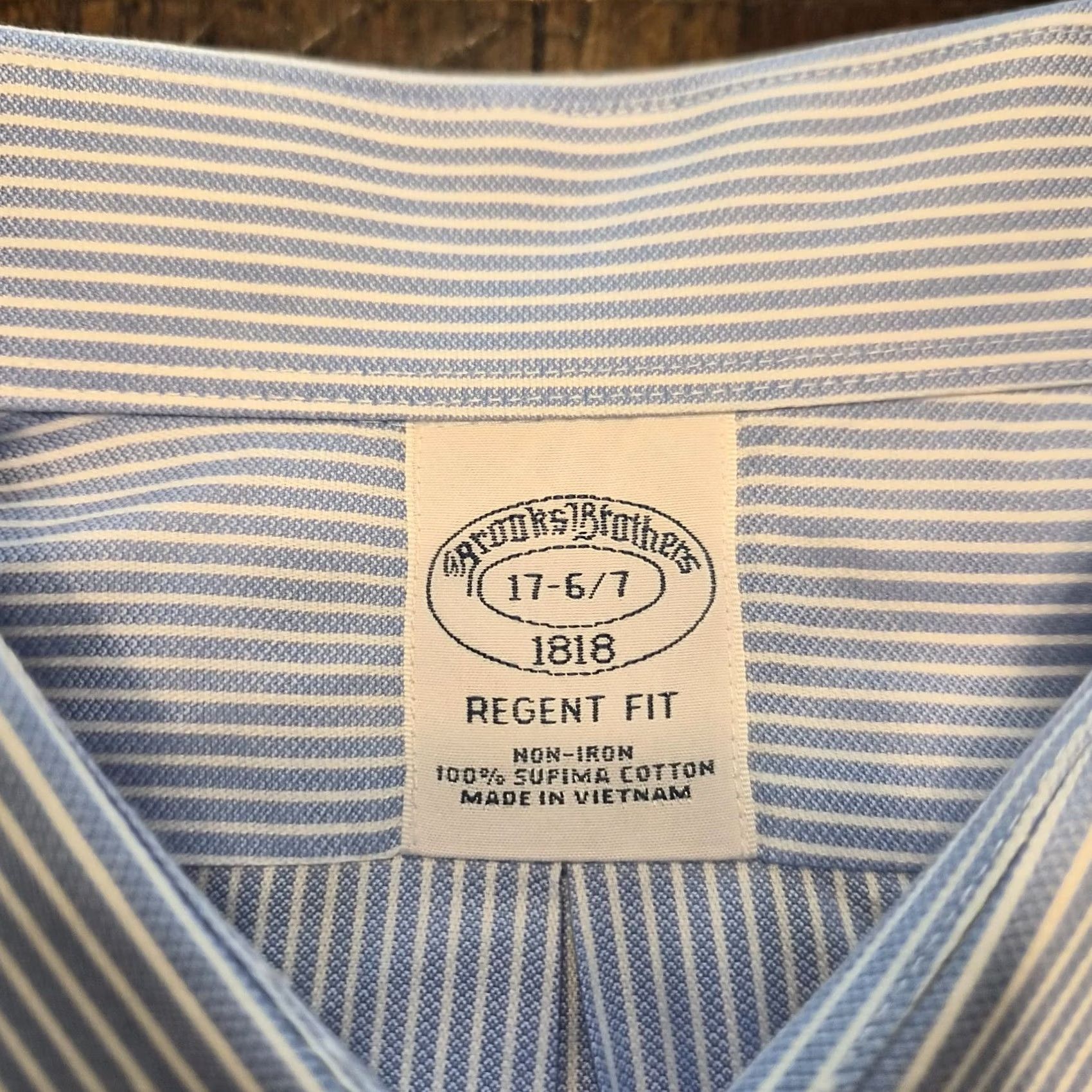 Brooks Brothers Brooks Brothers Dress Shirt Mens 17 Regent Fit Non Iron Supima Blue White G193 Size 46R - 3 Thumbnail