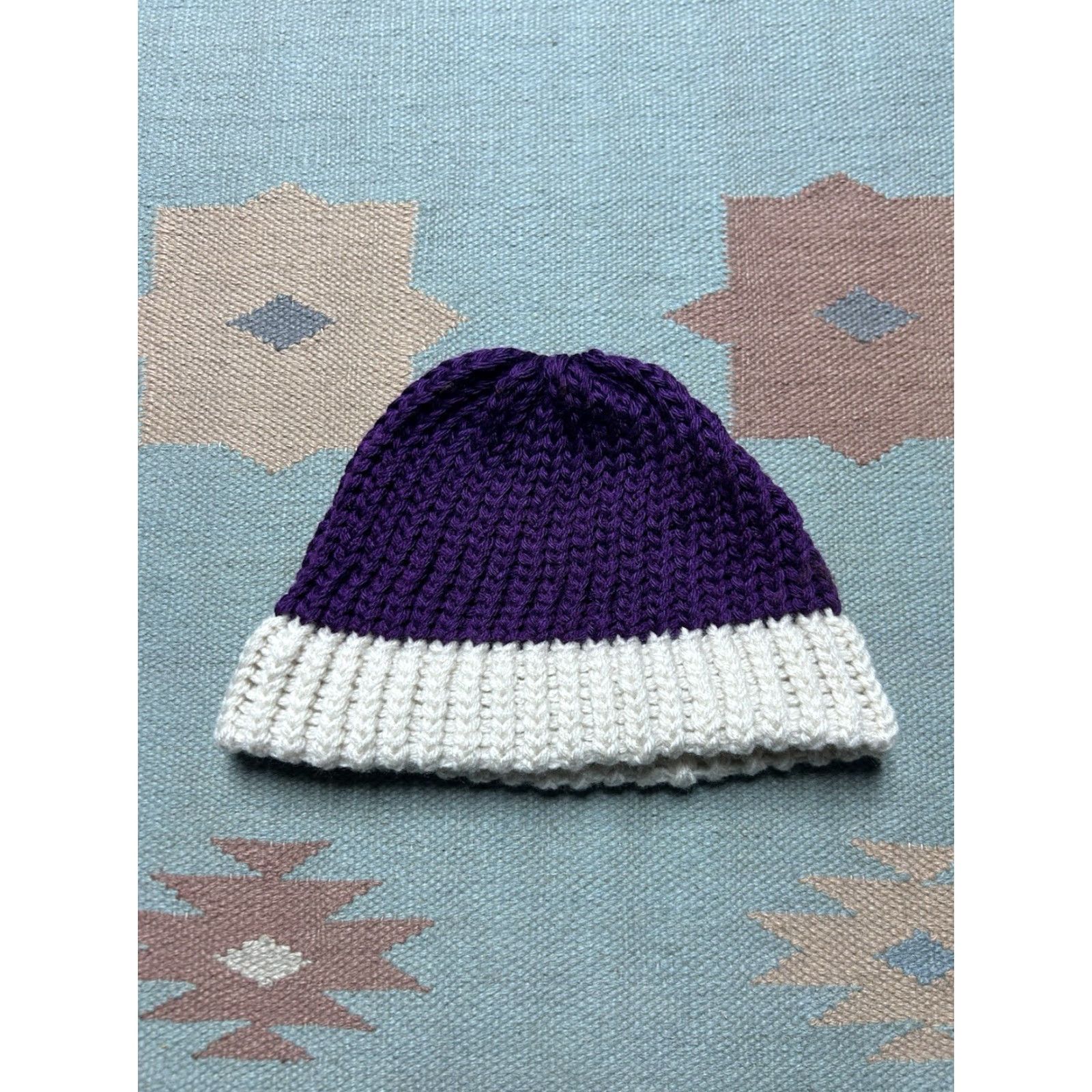 Vintage VINTAGE Crochet Beanie Hand Made Purple White Snow Toboggan Soft Adult OSFA Women One Size Size ONE SIZE - 2 Thumbnail