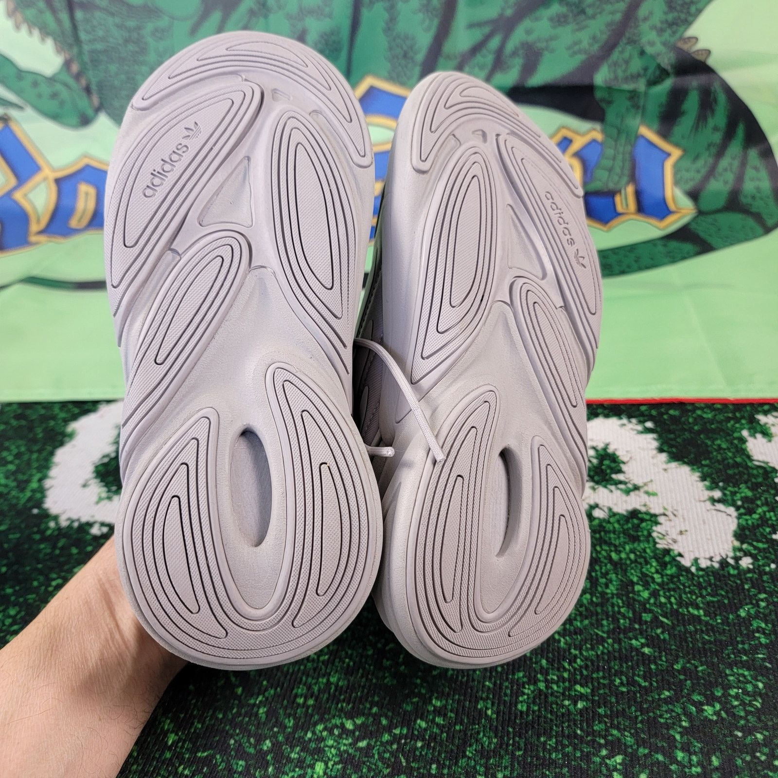 Adidas Adidas Ozelia J Triple Grey - Size 4.5 Youth Size 6 Women's Size US 4.5 / IT 34.5 - 5 Thumbnail