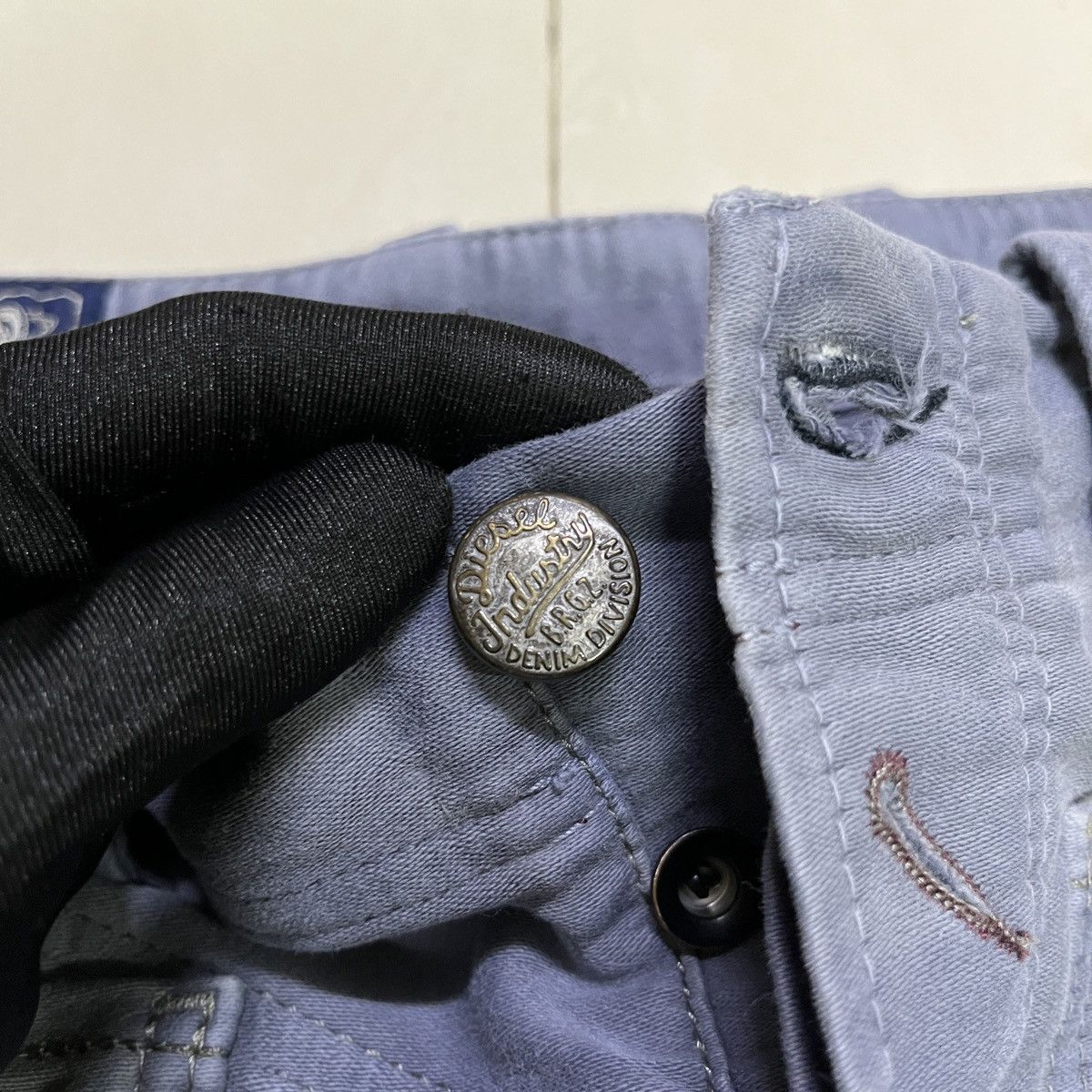 Diesel × Vintage Vintage Diesel Industry Faded Pants/Jeans Size US 32 / EU 48 - 7 Thumbnail