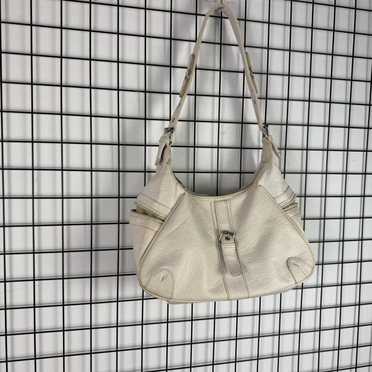 Vintage Beige Leather 2000s Bag Affilaction Vintage Buckle Size ONE SIZE - 2 Thumbnail