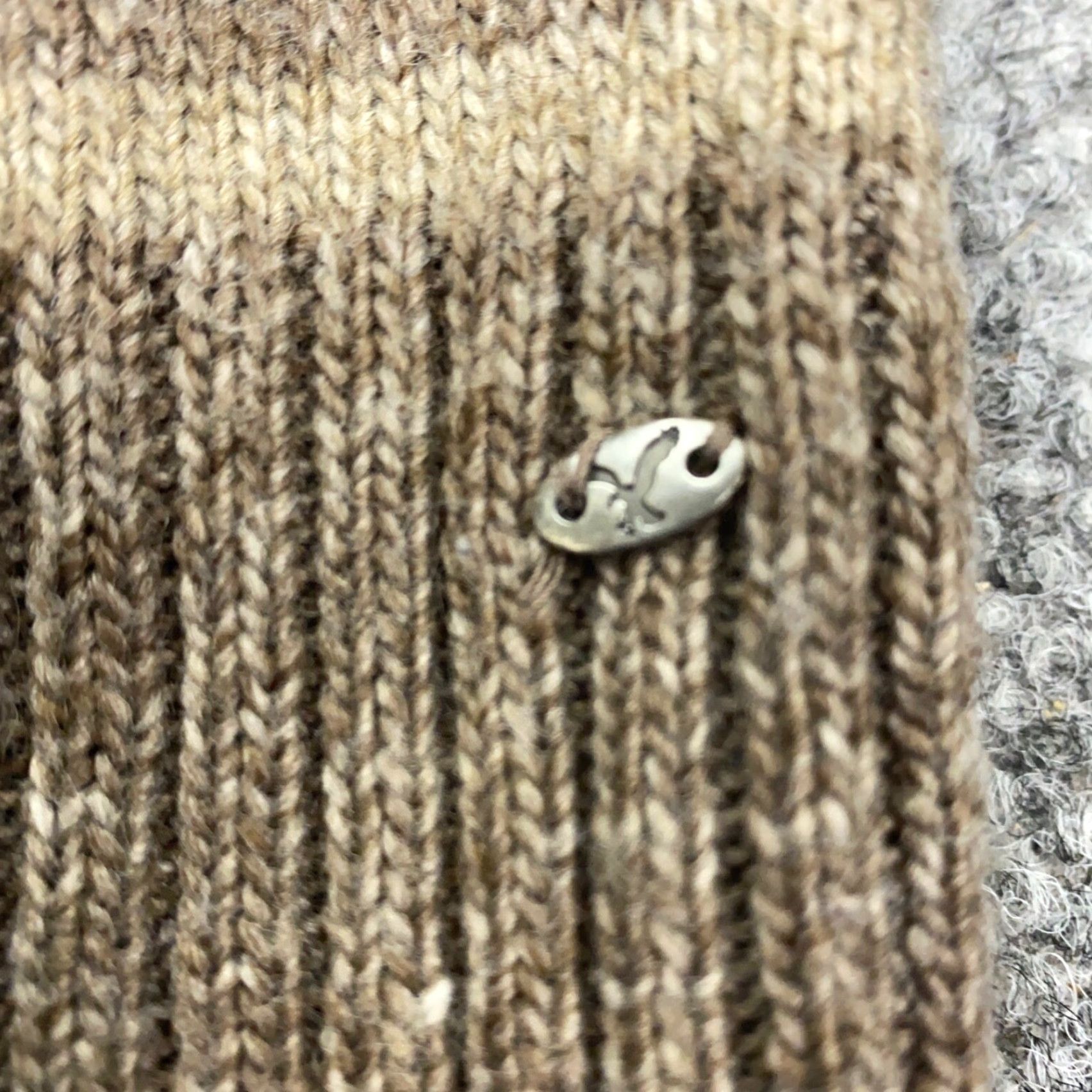 American Eagle Outfitters American Eagle Outfitters Womens Sweater XS Beige Aztec Southwestern Round Neck Size XS / US 0-2 / IT 36-38 - 2 Thumbnail