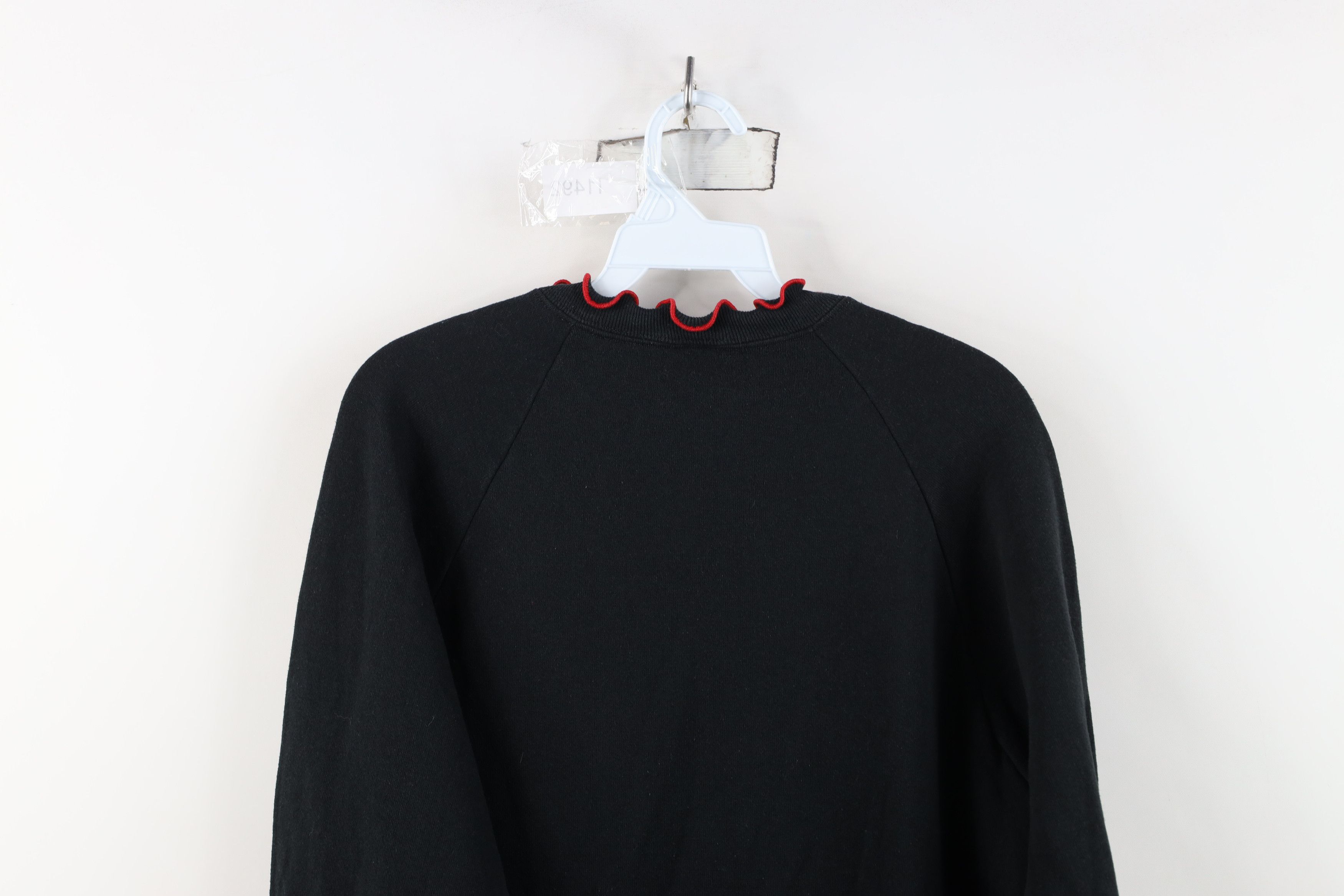 Vintage Vintage 90s Streetwear Terrier Dog Ruffled Sweatshirt USA Size L / US 10 / IT 46 - 13 Thumbnail