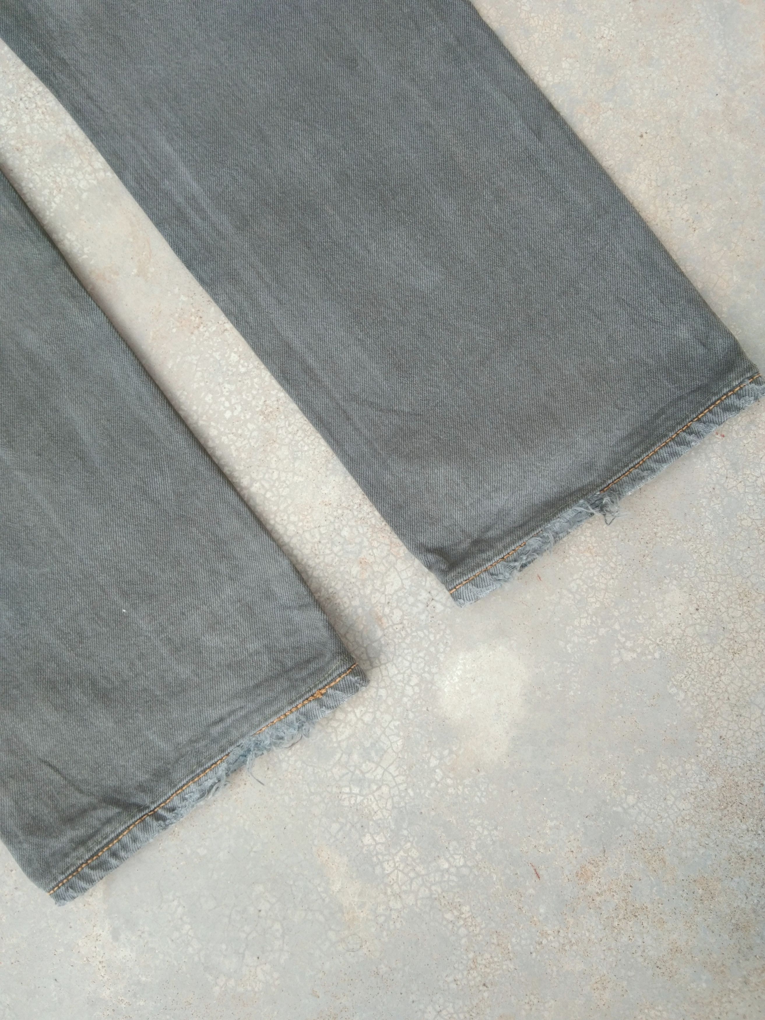 Levi's × Vintage Vintage Levis 501 Distressed Jeans 30x29 Size US 30 / EU 46 - 3 Thumbnail