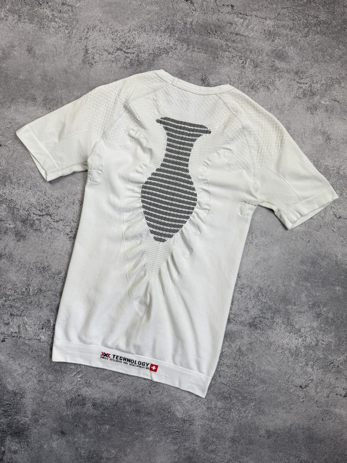 Sports Specialties X-Bionic Thermal Compression T-Shirt White Tee Size L-XL Size L / US 10 / IT 46 - 11 Thumbnail