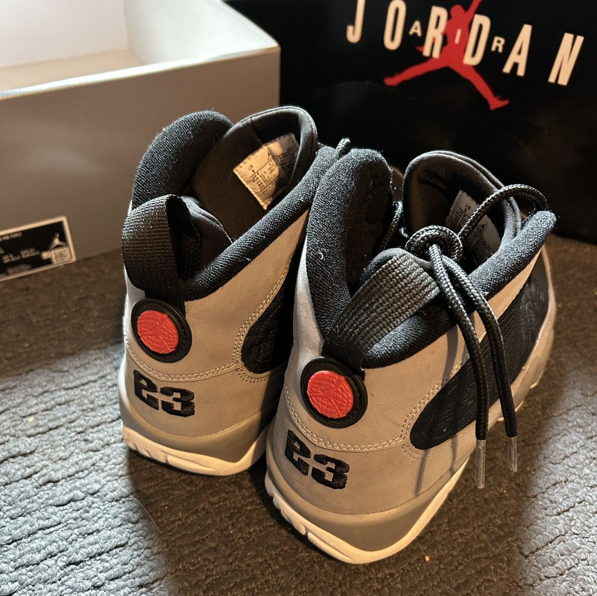 Jordan Brand Jordan Retro 9 Particle Gray Size US 9 / EU 42 - 5 Thumbnail