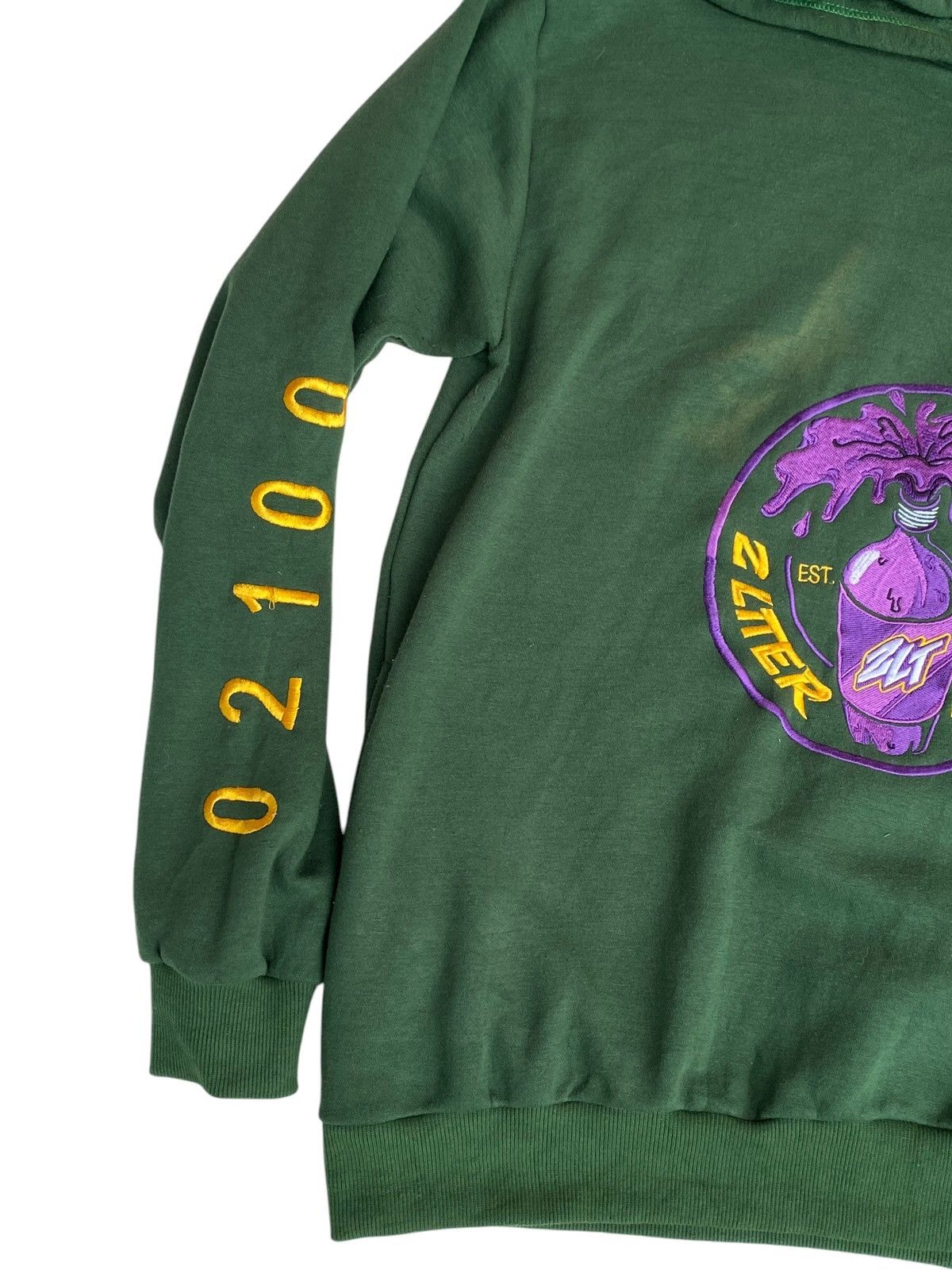 Vintage Vtg 2 Liter Taliban Hoodie Green Size US XL / EU 56 / 4 - 3 Thumbnail