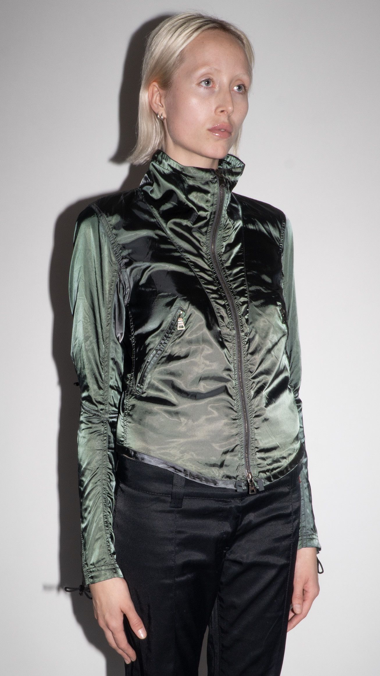 Prada Prada Sport Vintage Windbreaker Jacket with Lace-Up Sleeves Size M / US 6-8 / IT 42-44 - 6 Thumbnail